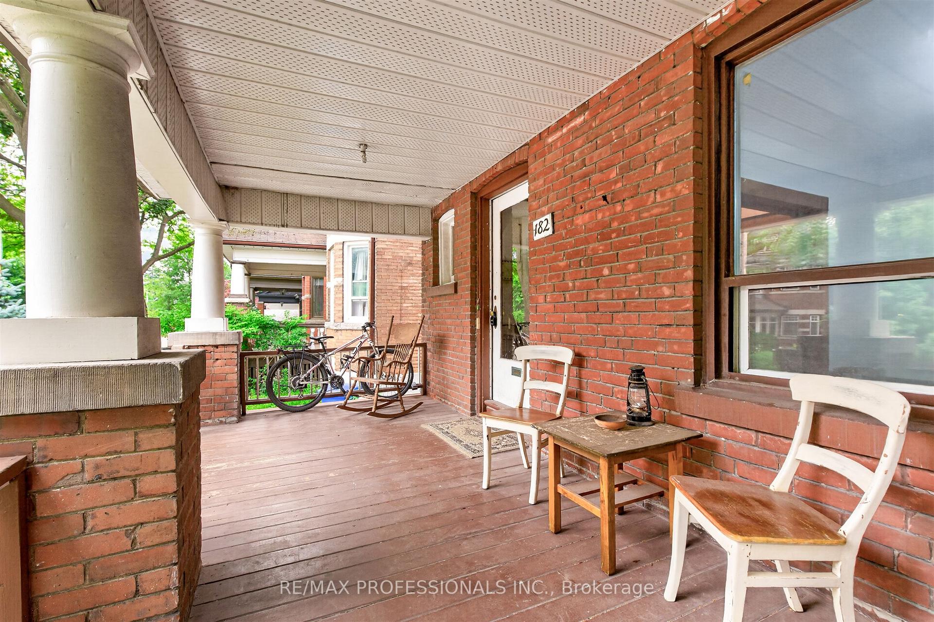 Photo 7 of 182 Geoffrey Street, Toronto, High Park-Swansea — HOMEH