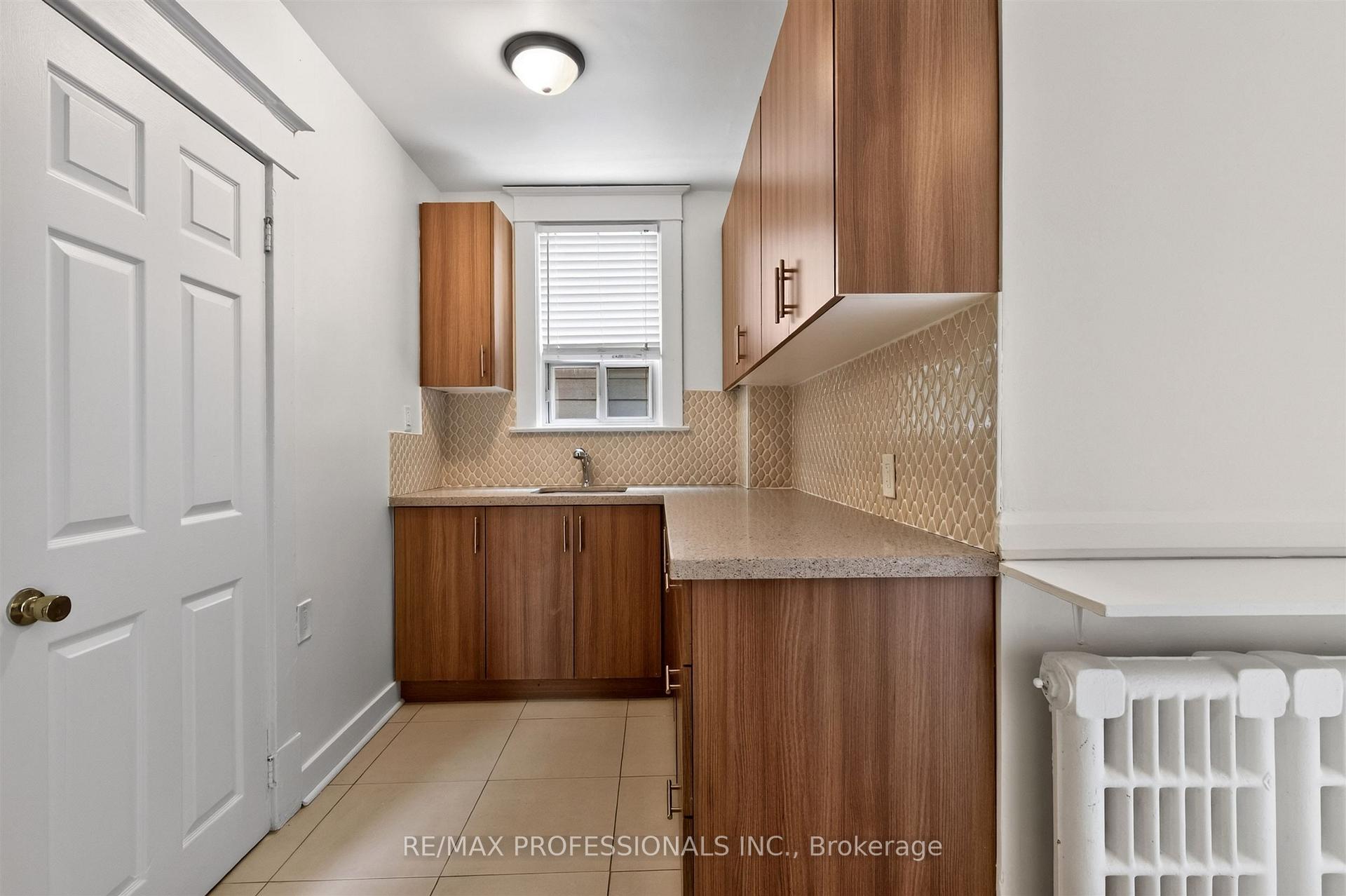 Photo 24 of 182 Geoffrey Street, Toronto, High Park-Swansea — HOMEH