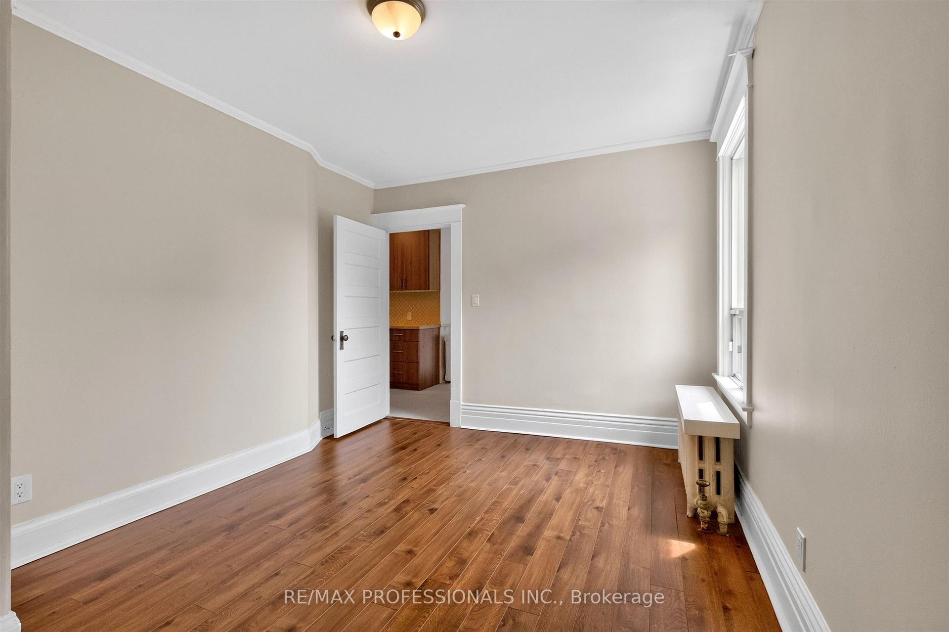 Photo 27 of 182 Geoffrey Street, Toronto, High Park-Swansea — HOMEH