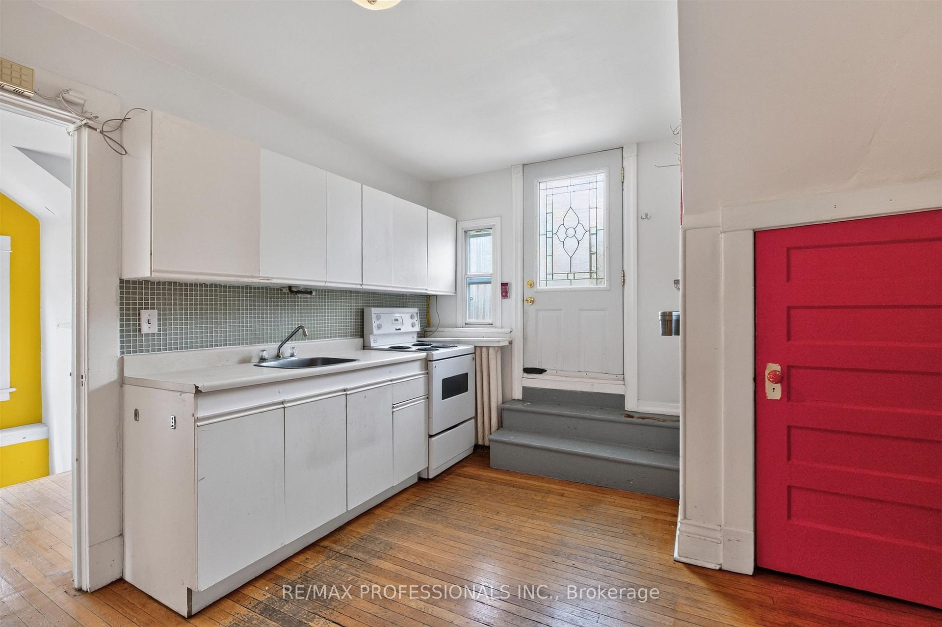 Photo 40 of 182 Geoffrey Street, Toronto, High Park-Swansea — HOMEH