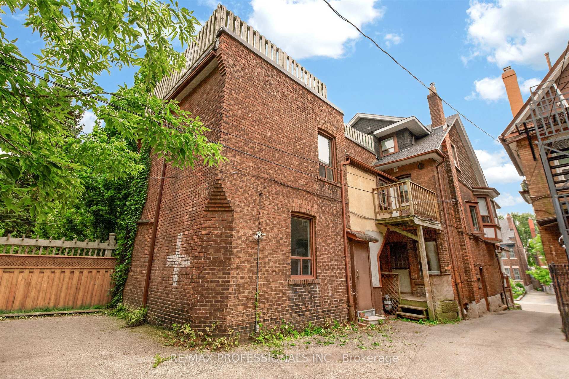 Photo 44 of 182 Geoffrey Street, Toronto, High Park-Swansea — HOMEH