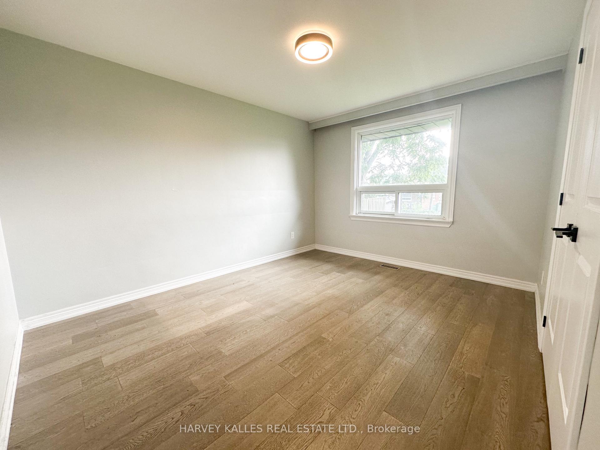 Photo 6 of 56 Marcos Boulevard, Scarborough, Bendale — HOMEH