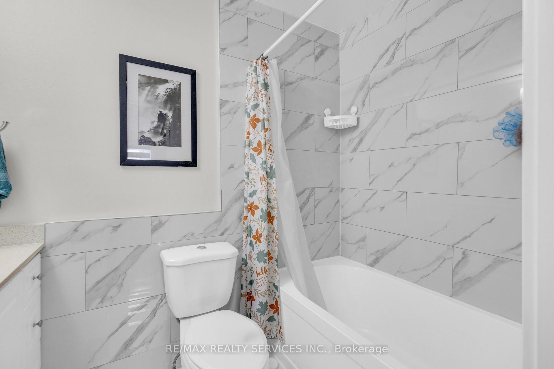 Photo 7 of Unit 115, 115 Foster Crescent, Brampton, Brampton North — HOMEH
