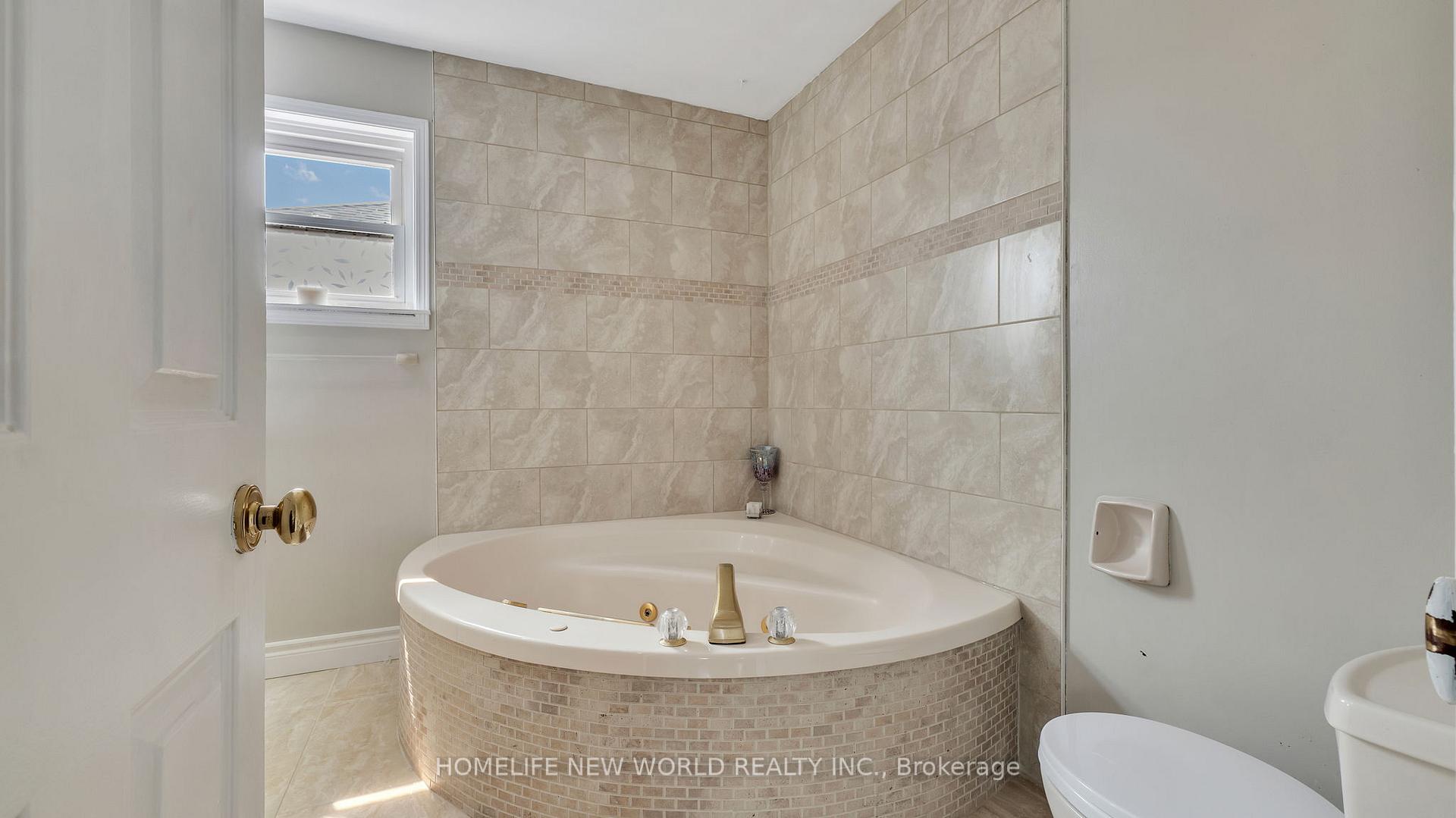 Photo 43 of 1251 Fawndale Road, Pickering, Rougemount — HOMEH