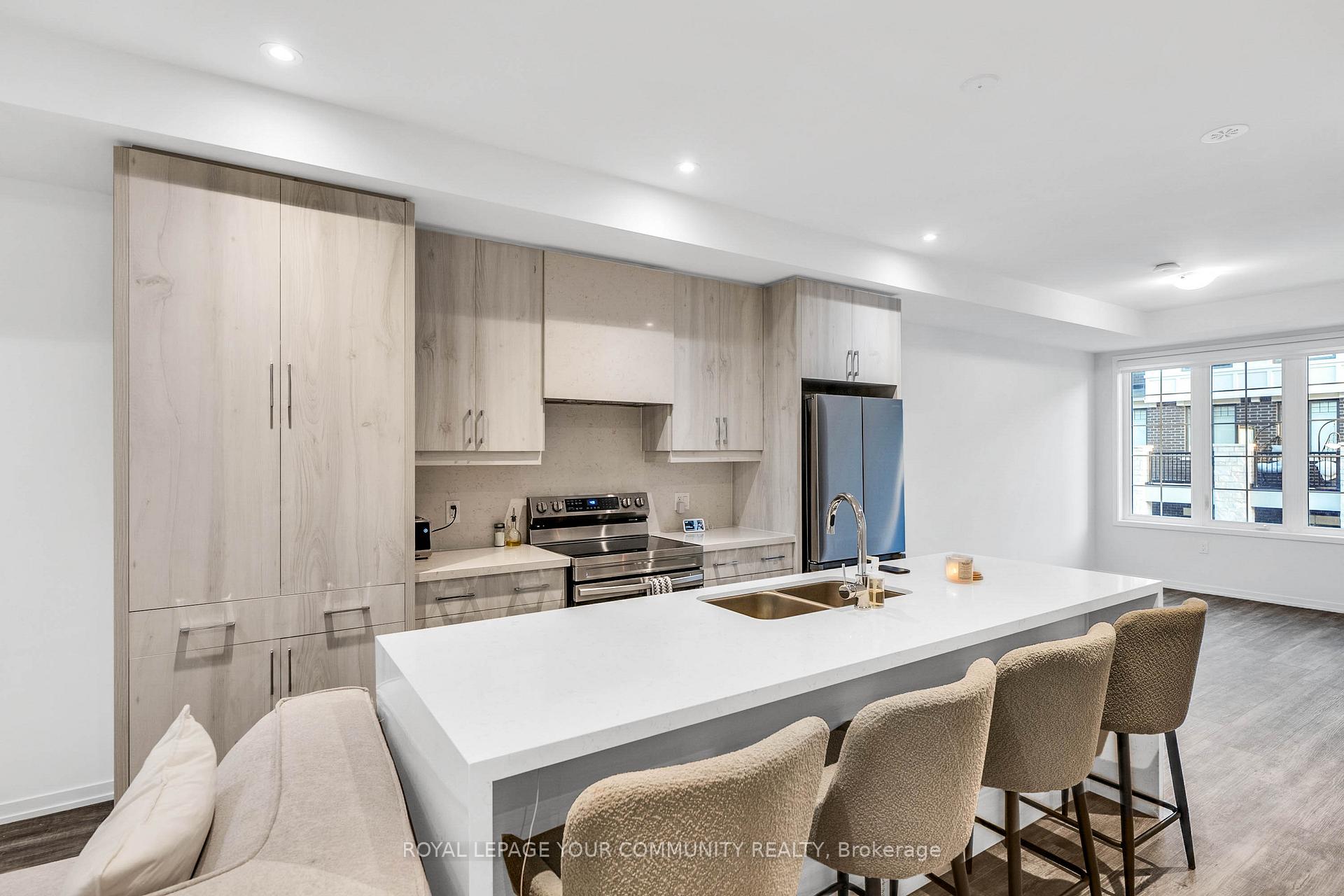Photo 13 of 38 Arbour Green Crescent, Vaughan, Kleinburg — HOMEH