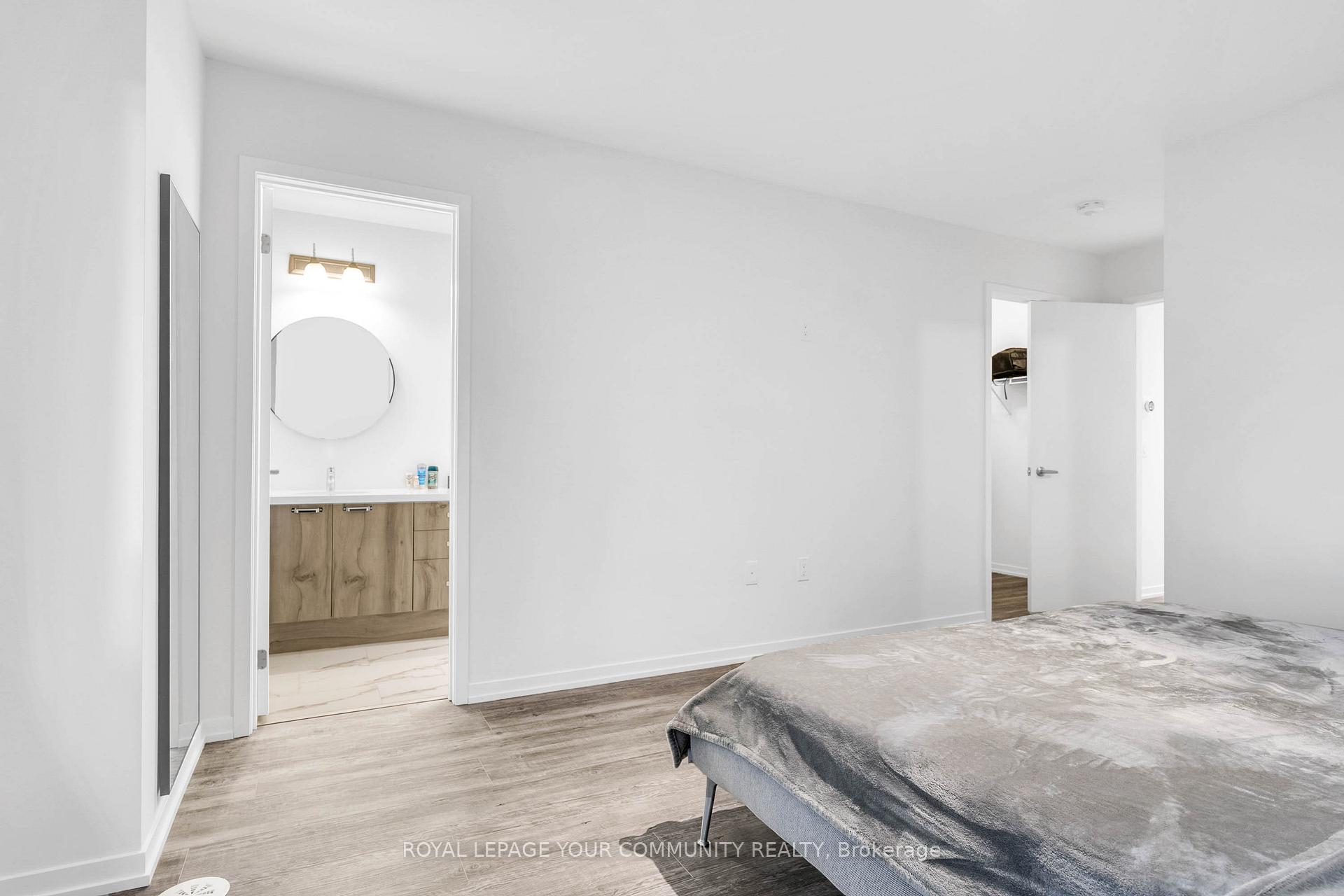 Photo 24 of 38 Arbour Green Crescent, Vaughan, Kleinburg — HOMEH