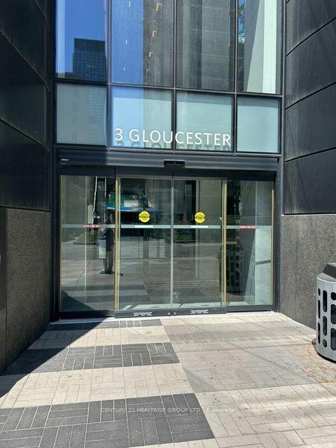 Photo 2 of Unit 4013, 3 Gloucester Street, Toronto, Church-Yonge Corridor — HOMEH