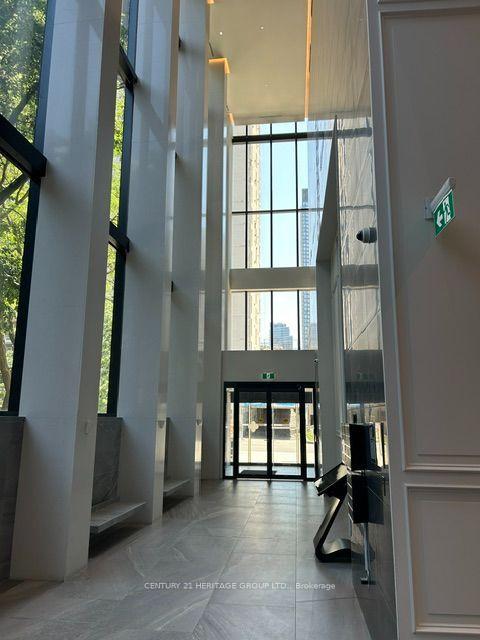 Photo 4 of Unit 4013, 3 Gloucester Street, Toronto, Church-Yonge Corridor — HOMEH