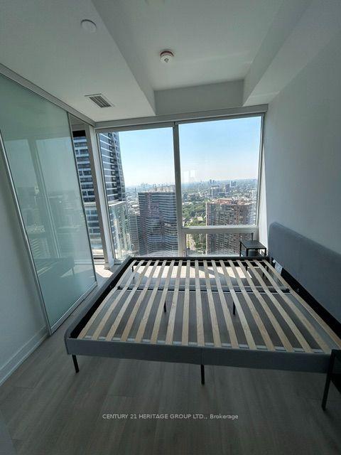 Photo 16 of Unit 4013, 3 Gloucester Street, Toronto, Church-Yonge Corridor — HOMEH