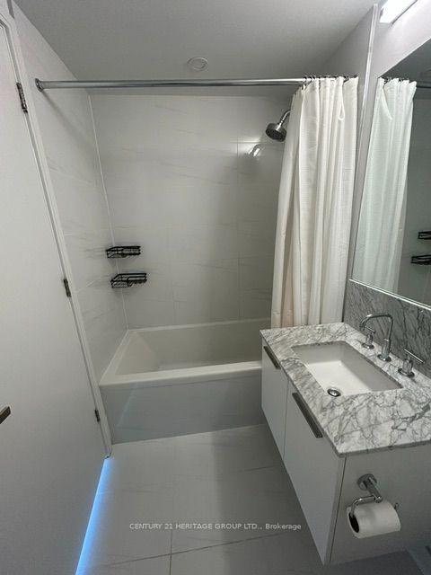 Photo 20 of Unit 4013, 3 Gloucester Street, Toronto, Church-Yonge Corridor — HOMEH