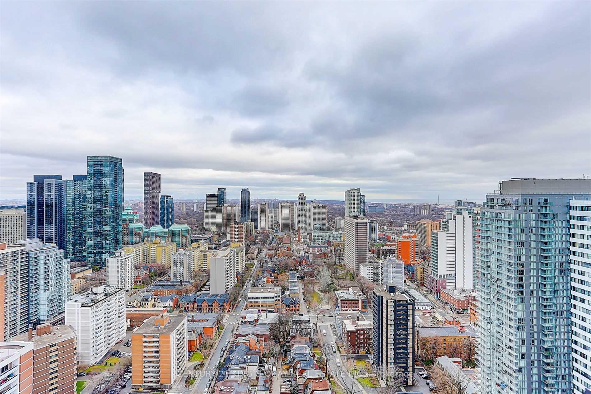 Photo 2 of Unit 3803, 3 Gloucester Street, Toronto, Church-Yonge Corridor — HOMEH