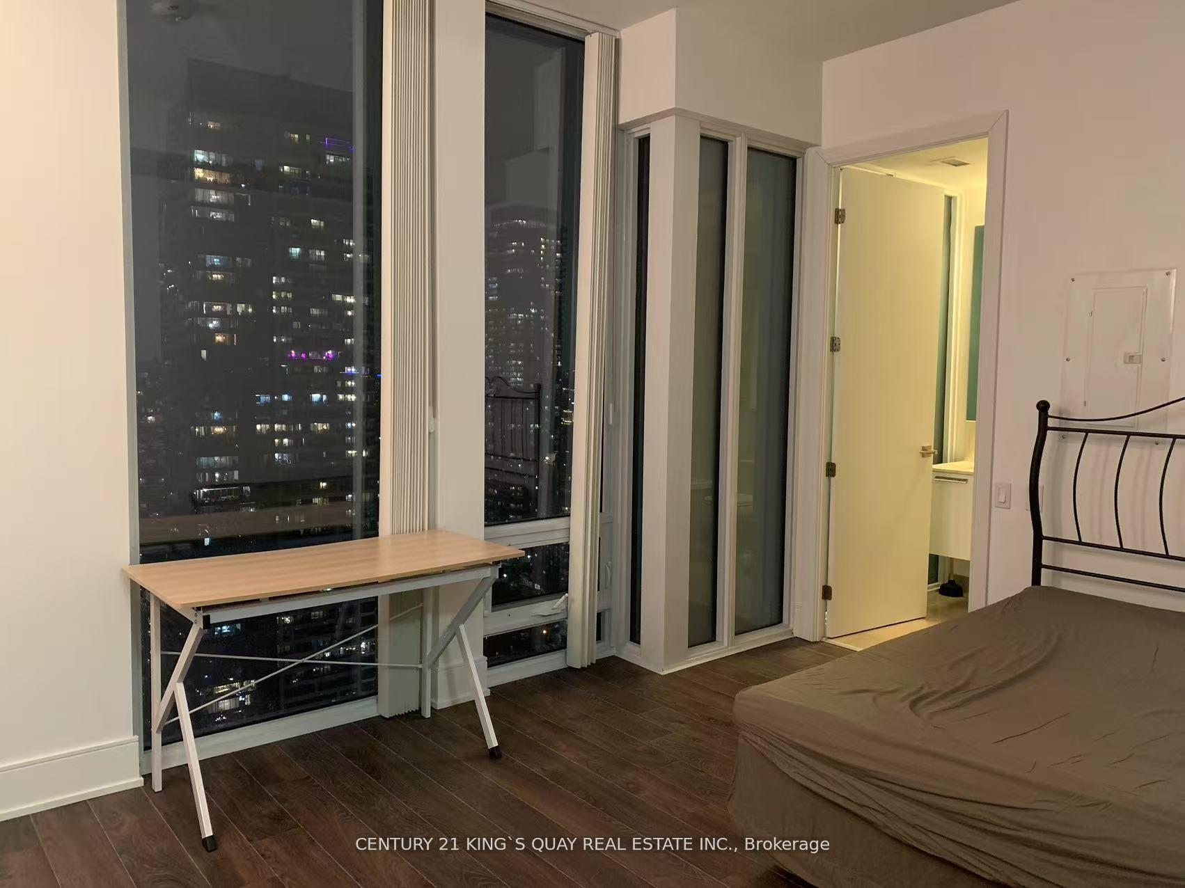 Photo 5 of Unit 3701, 28 Wellesley Street E, Toronto, Church-Yonge Corridor — HOMEH