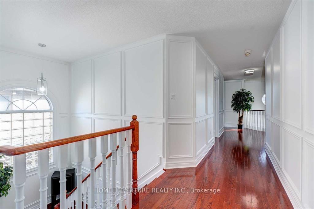 Photo 7 of Unit Main & 2nd, 109 Boxwood Crescent, Markham, Rouge Fairways — HOMEH