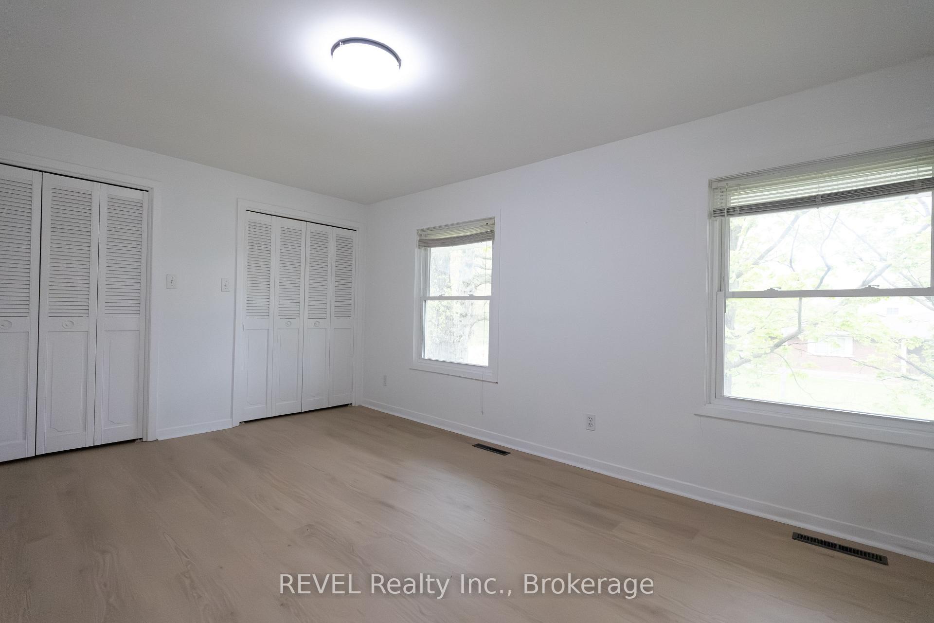 Photo 12 of 19 Woodington Crescent, St. Catharines, Glendale/Glenridge — HOMEH
