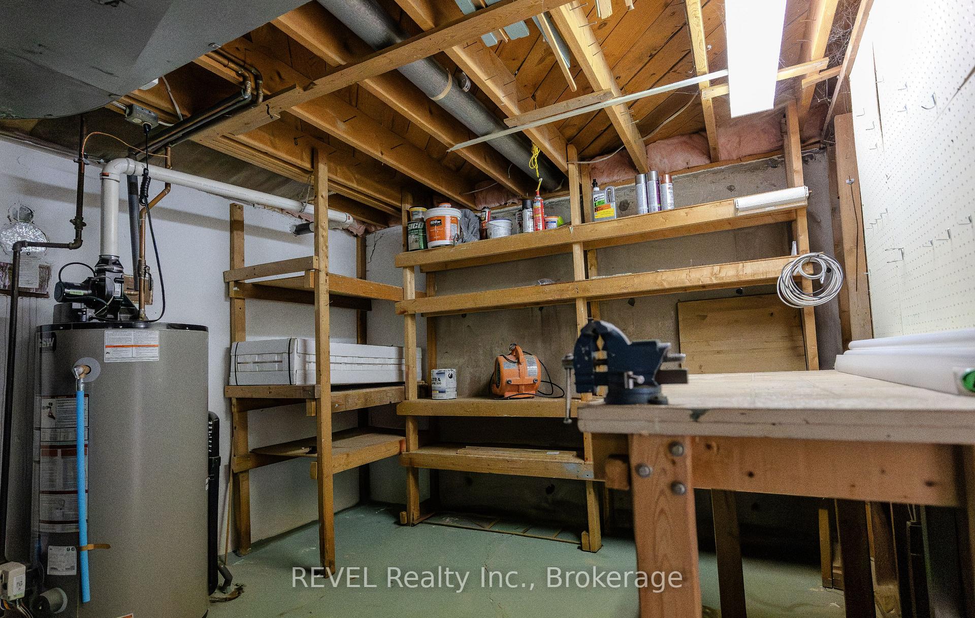 Photo 24 of 19 Woodington Crescent, St. Catharines, Glendale/Glenridge — HOMEH