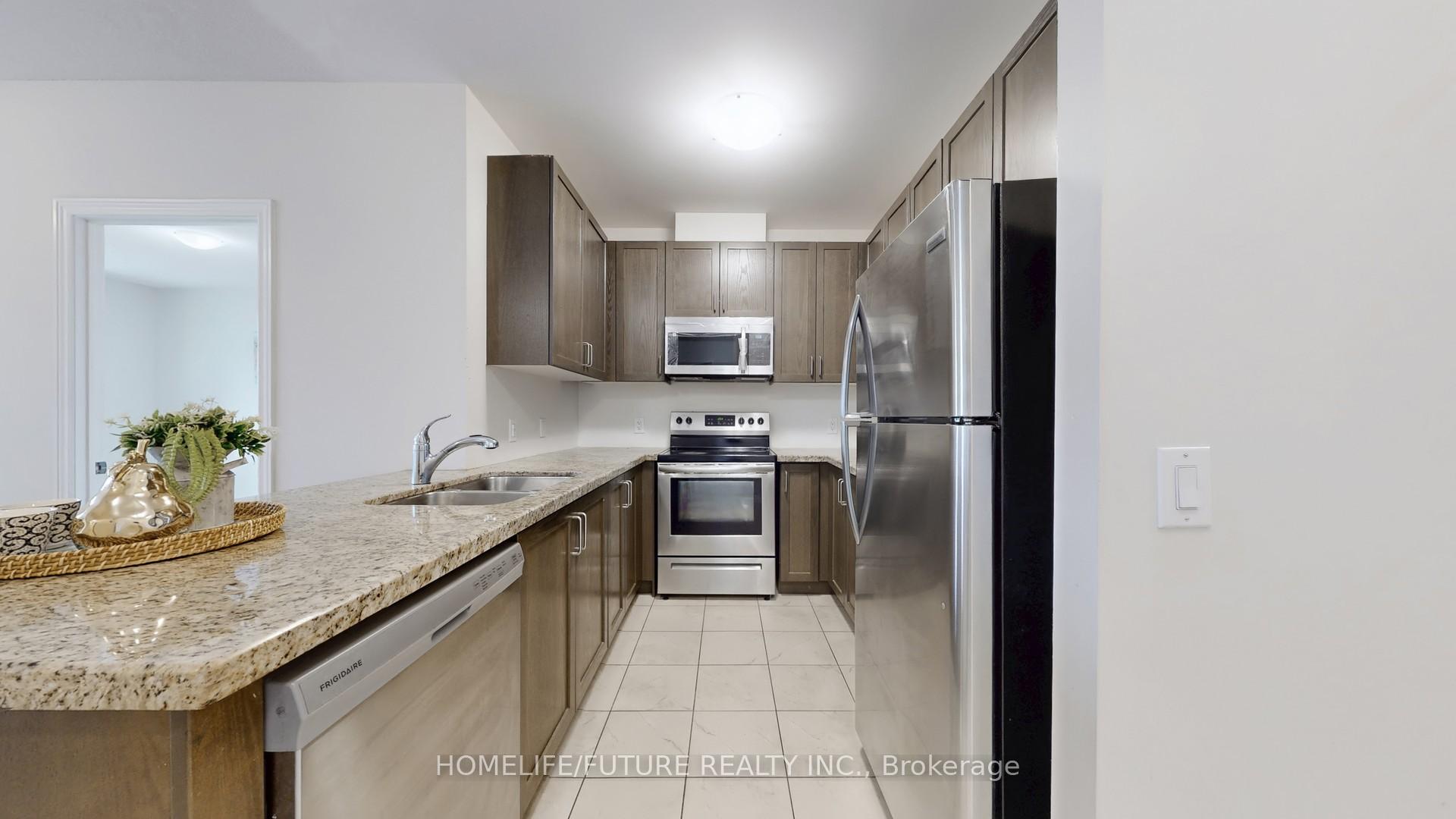 Photo 18 of Unit 809, 39 New Delhi Drive, Markham, Cedarwood — HOMEH