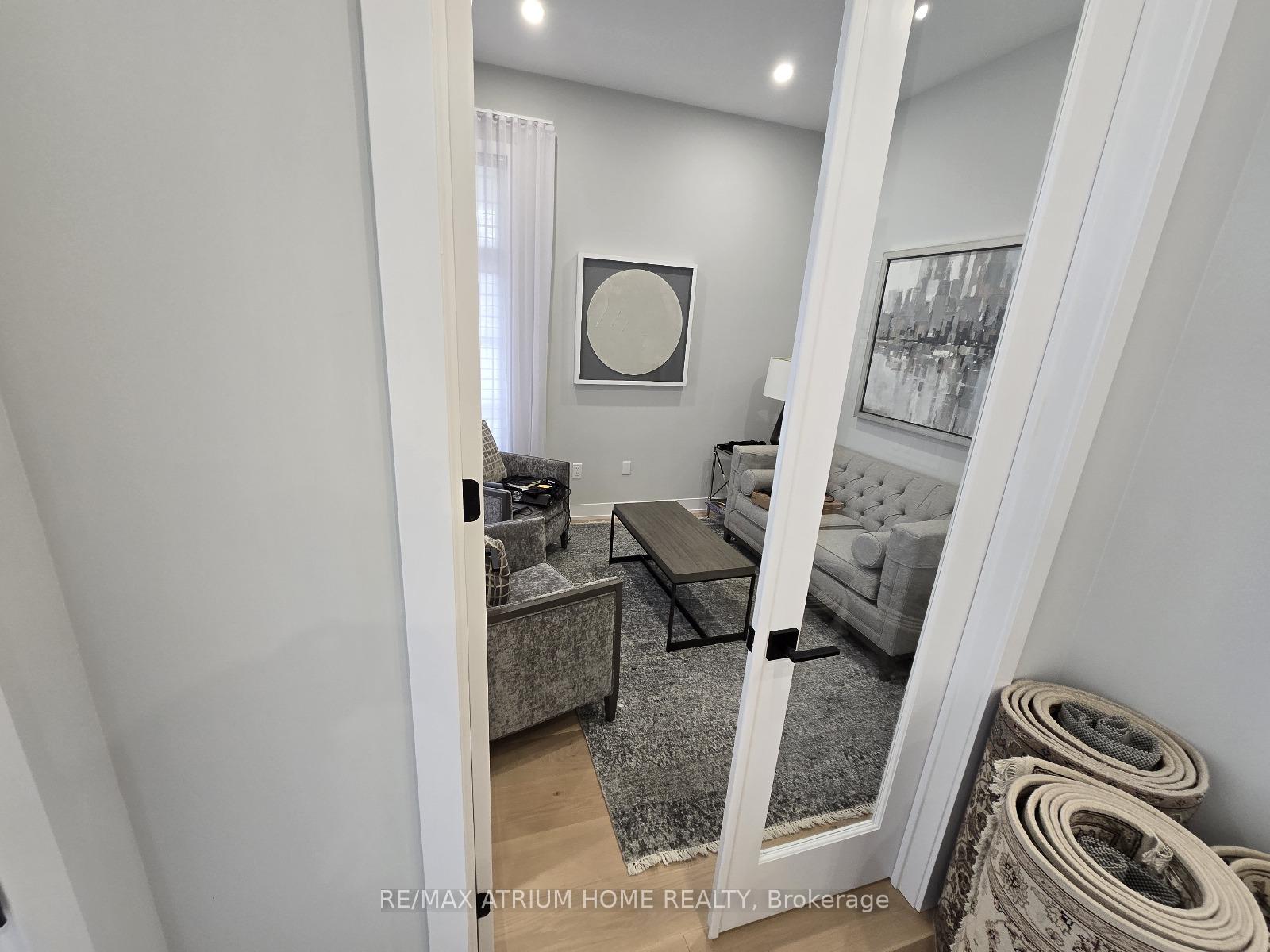 Photo 4 of 5 Norbury Crescent, Scarborough, Tam O'Shanter-Sullivan — HOMEH