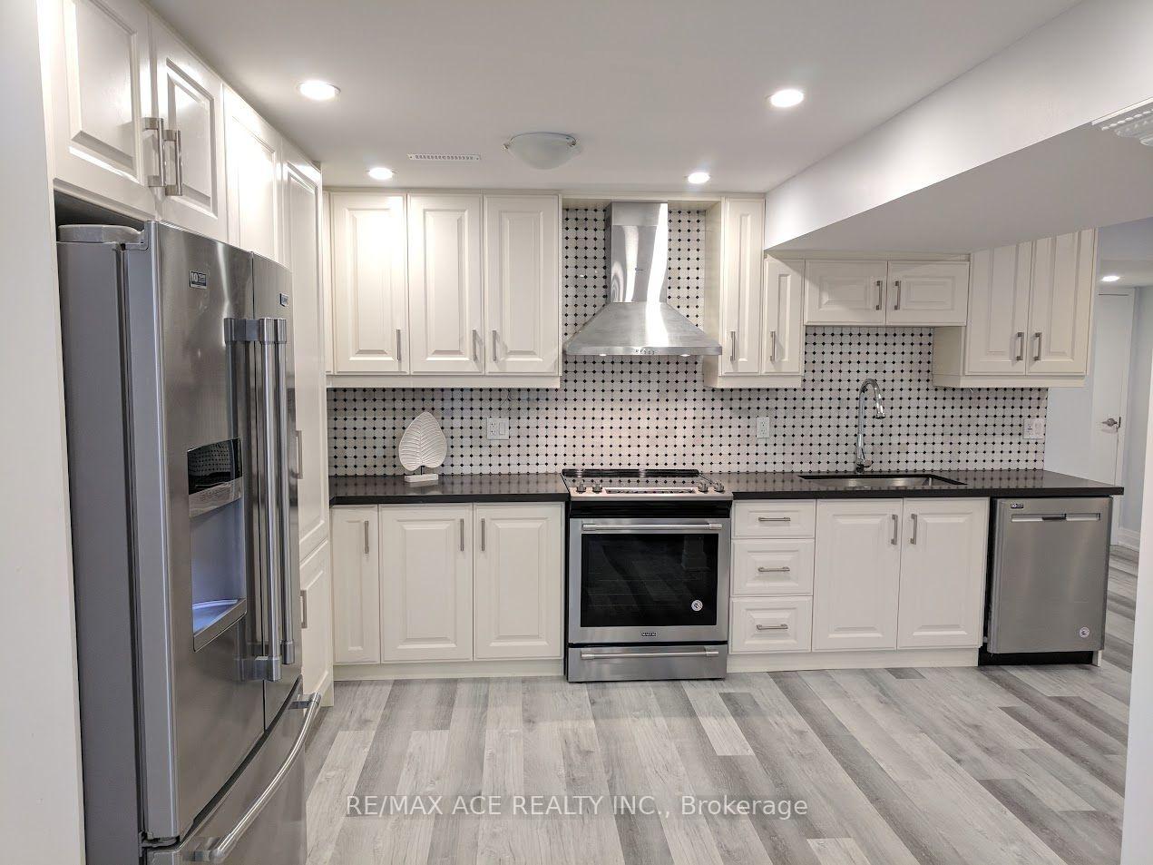 Photo 9 of 29 Frampton Road, Brampton, Northwest Brampton — HOMEH