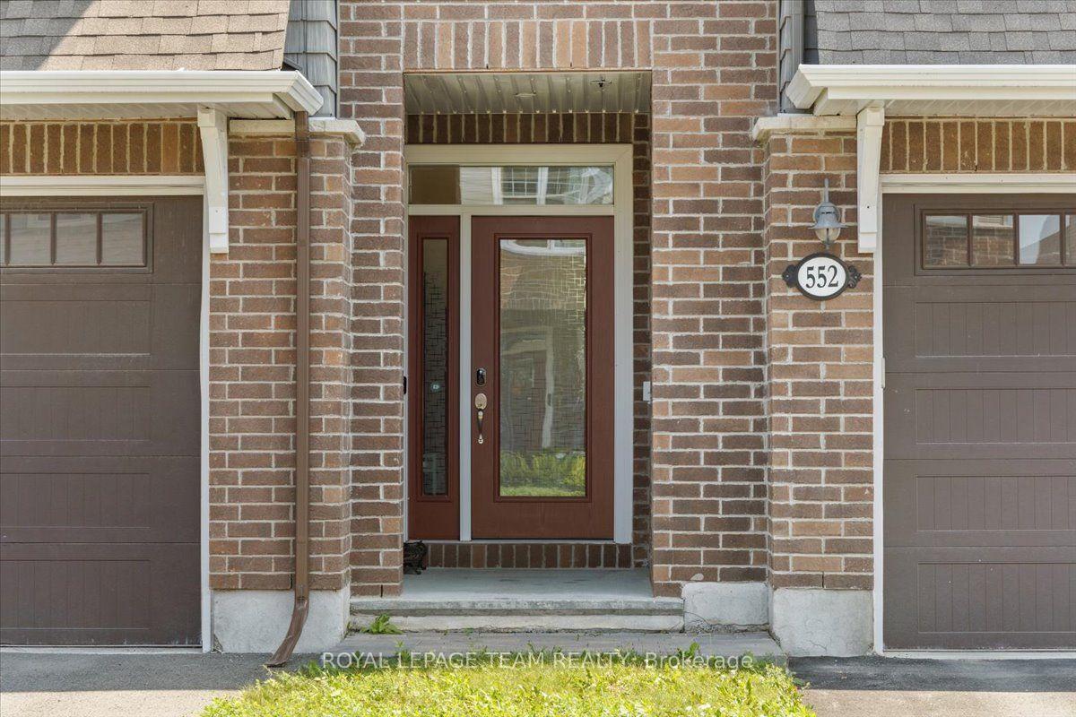 Photo 2 of 552 Jackdaw Avenue, Ottawa, Barrhaven - Half Moon Bay — HOMEH