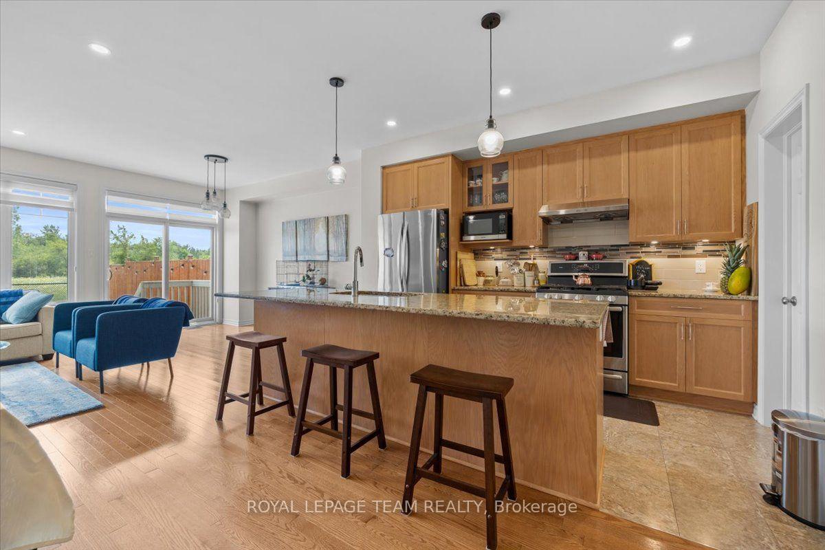 Photo 7 of 552 Jackdaw Avenue, Ottawa, Barrhaven - Half Moon Bay — HOMEH