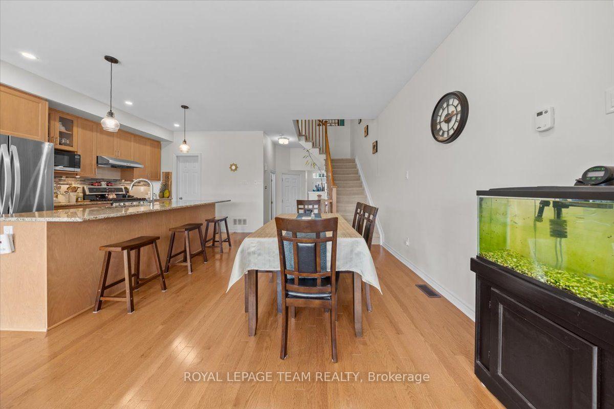 Photo 12 of 552 Jackdaw Avenue, Ottawa, Barrhaven - Half Moon Bay — HOMEH