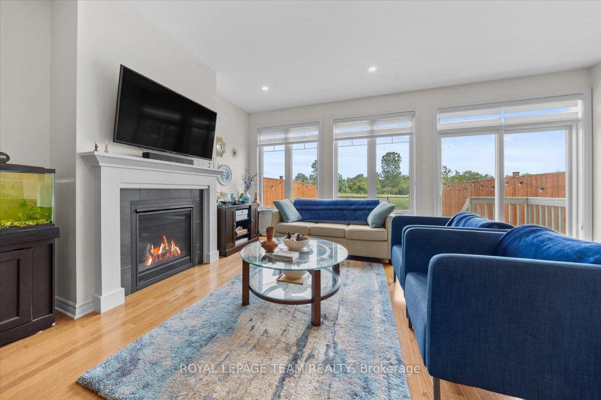 Photo 14 of 552 Jackdaw Avenue, Ottawa, Barrhaven - Half Moon Bay — HOMEH