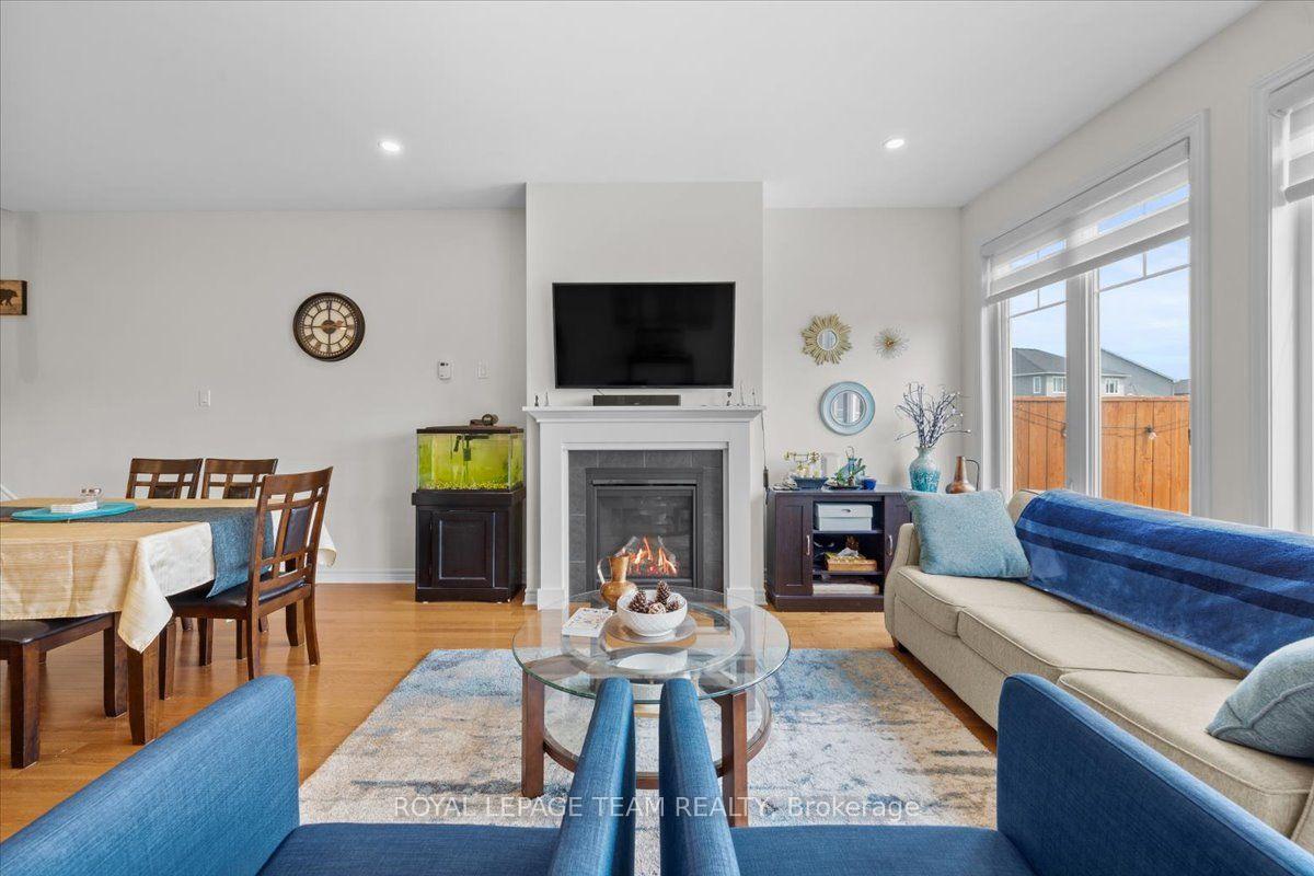 Photo 15 of 552 Jackdaw Avenue, Ottawa, Barrhaven - Half Moon Bay — HOMEH