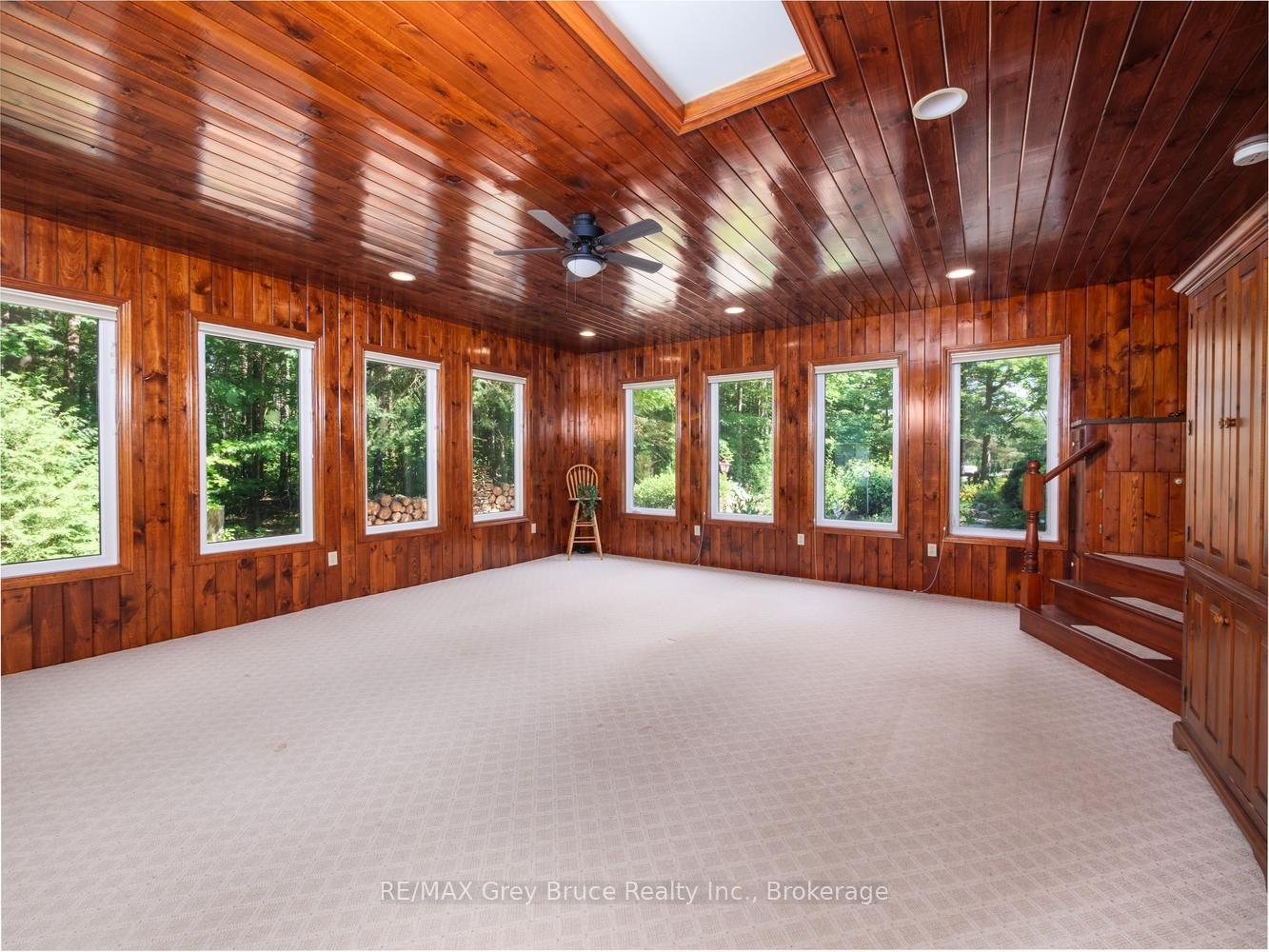 Photo 5 of 30 Riverside Place, South Bruce Peninsula — HOMEH
