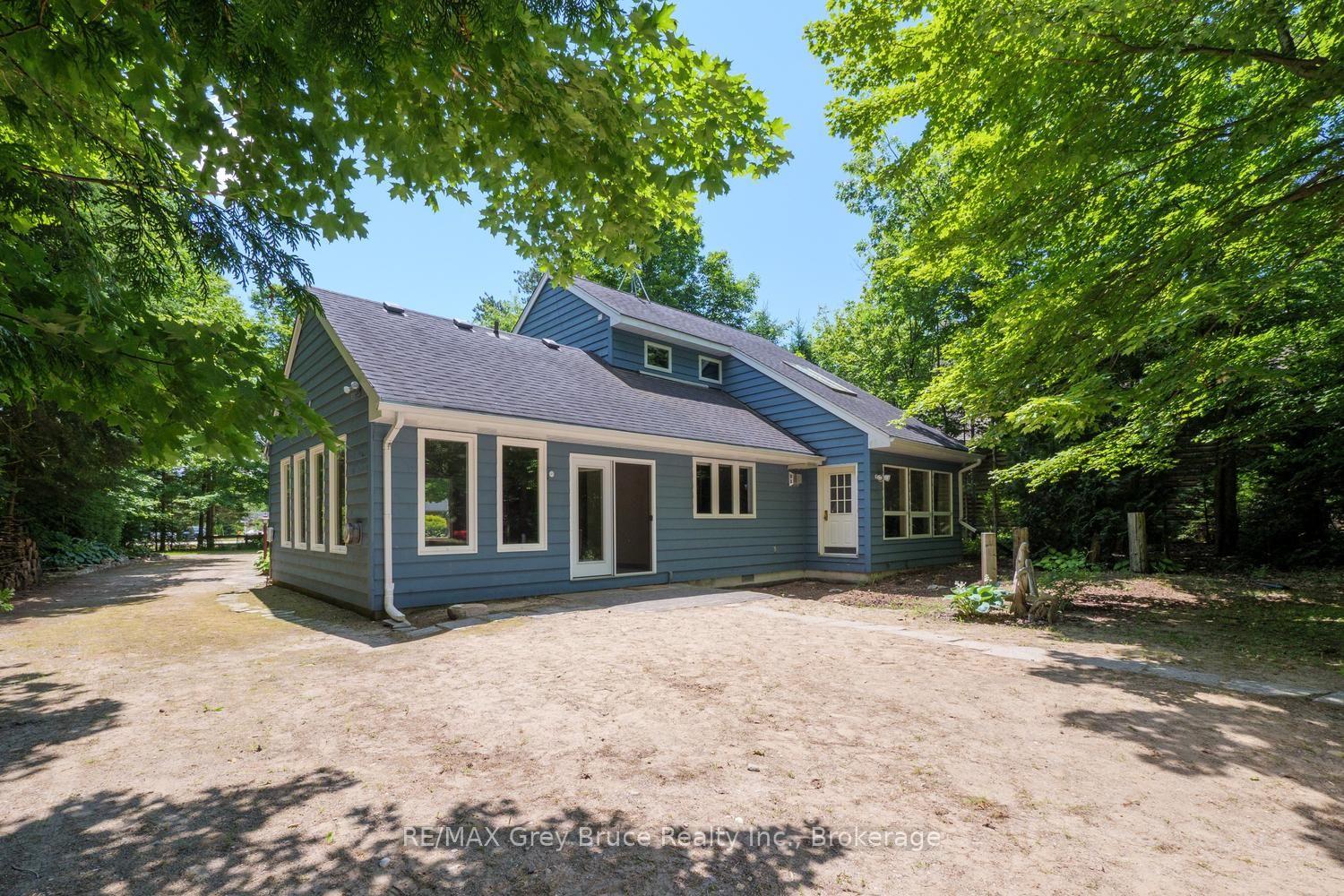 Photo 36 of 30 Riverside Place, South Bruce Peninsula — HOMEH