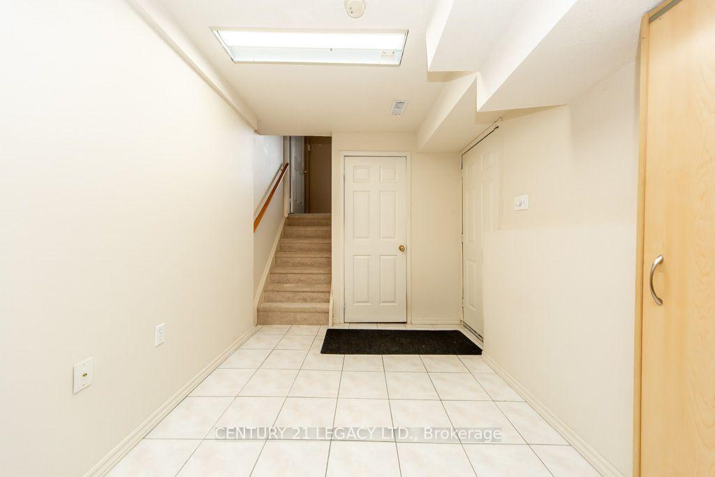 Photo 41 of 20 Twigg Drive, Ajax, Central — HOMEH