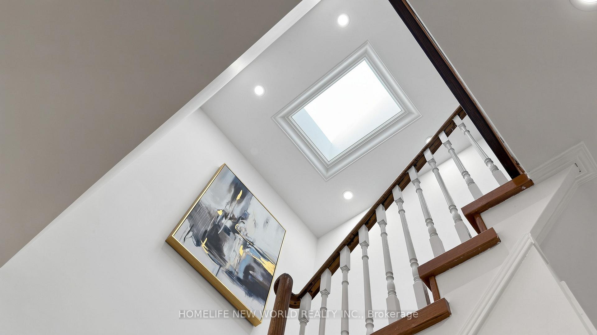 Photo 13 of 73 Doubtfire Crescent, Markham, Middlefield — HOMEH