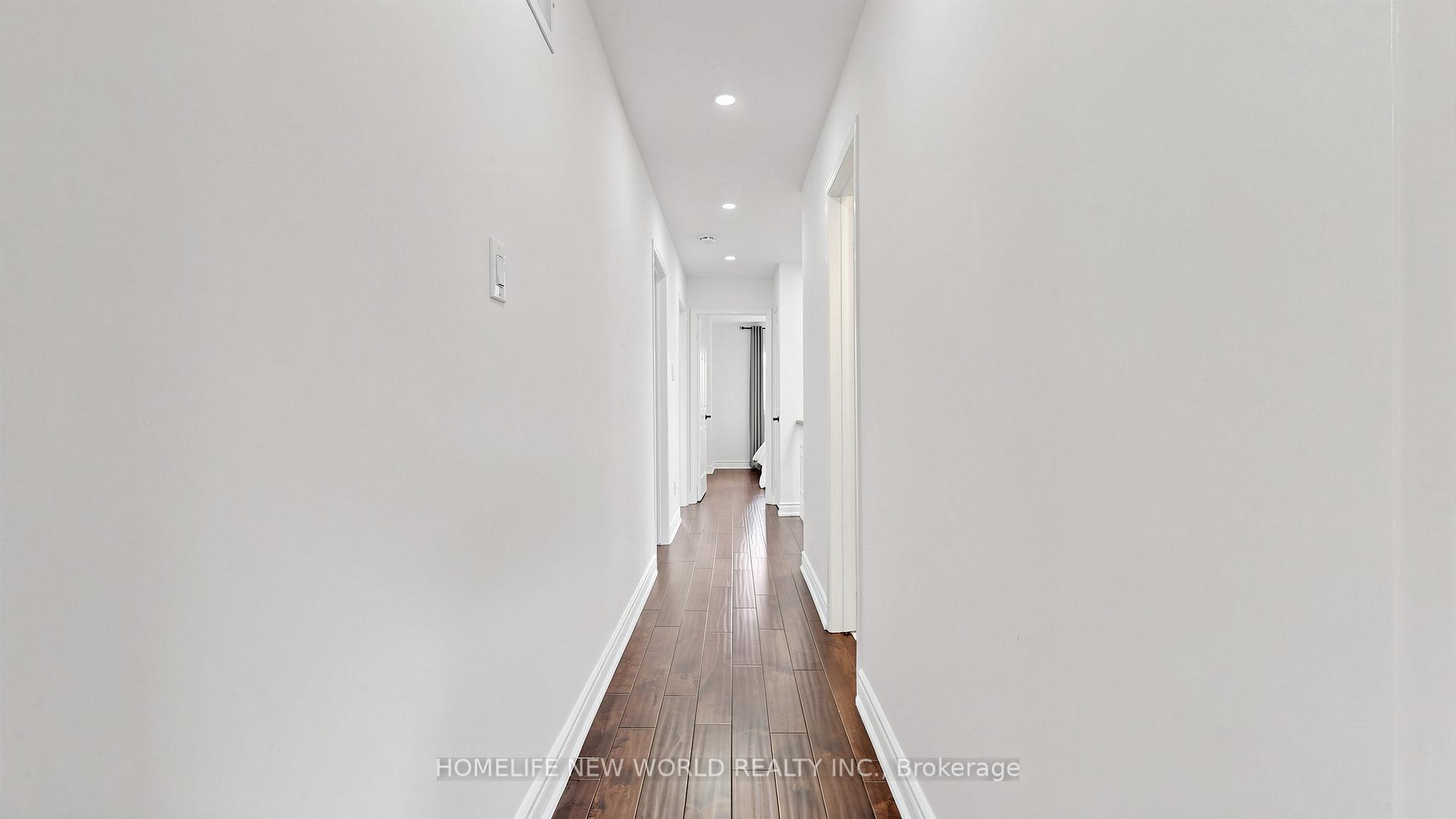 Photo 15 of 73 Doubtfire Crescent, Markham, Middlefield — HOMEH