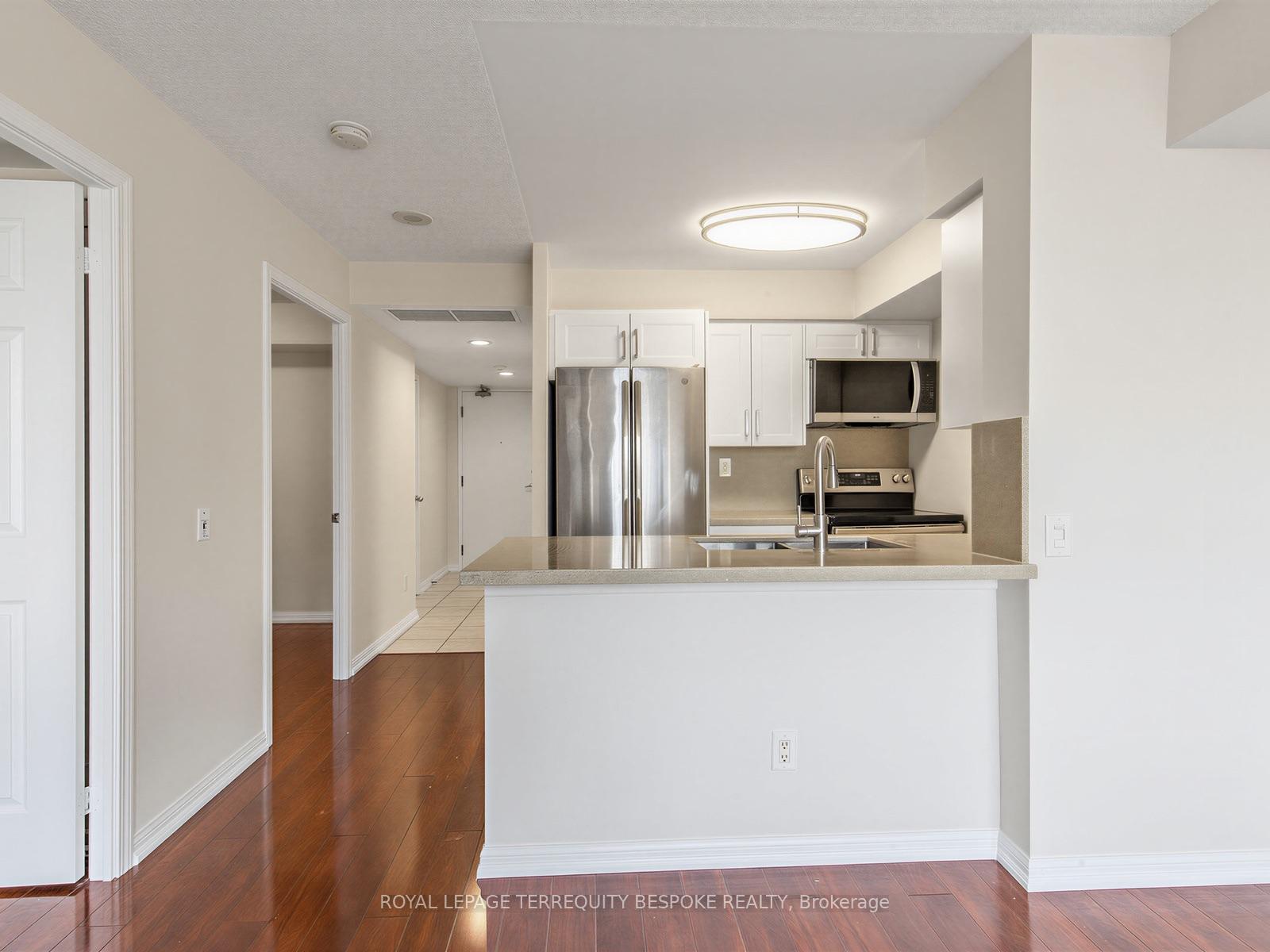 Photo 10 of Unit 2815, 153 Beecroft Road, North York, Lansing-Westgate — HOMEH