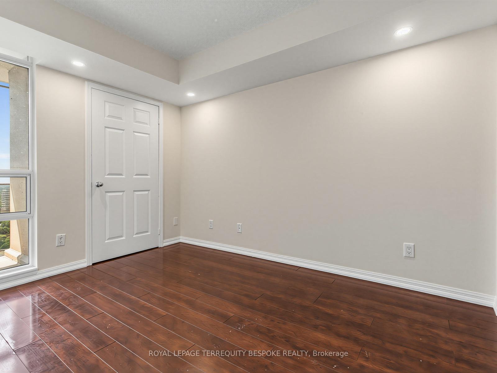 Photo 16 of Unit 2815, 153 Beecroft Road, North York, Lansing-Westgate — HOMEH