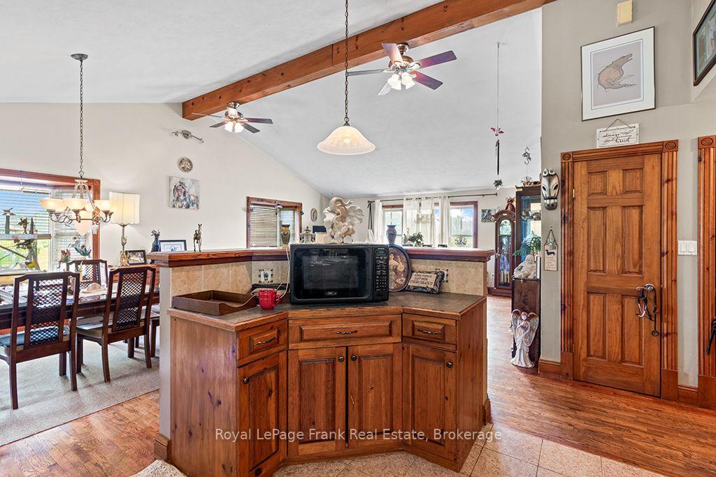 Photo 10 of 720472 20 Side Road, Chatsworth — HOMEH