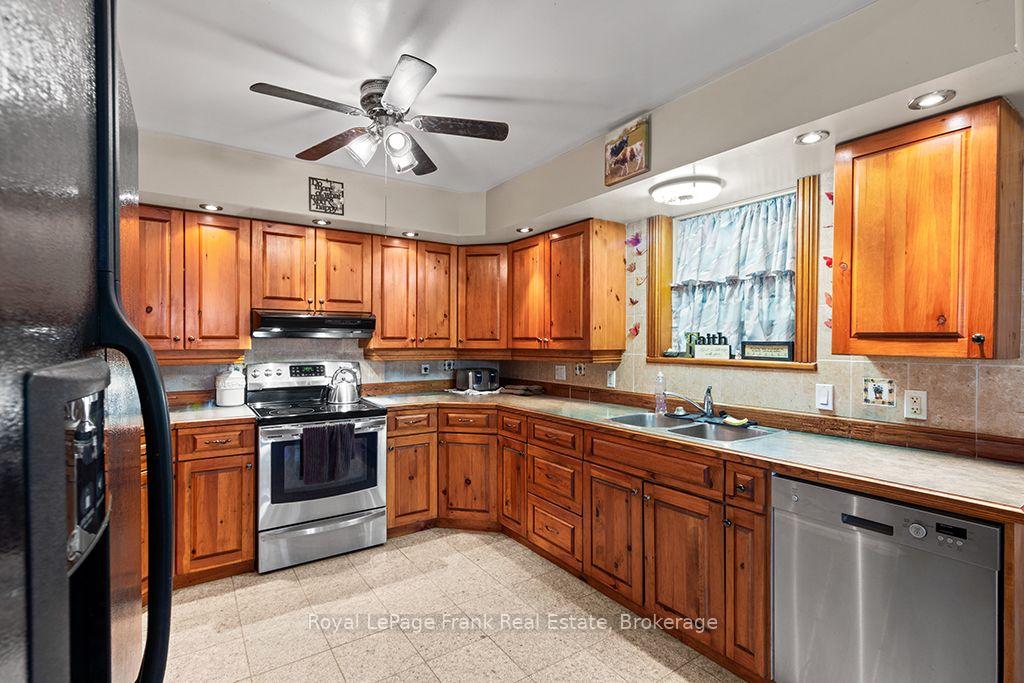 Photo 12 of 720472 20 Side Road, Chatsworth — HOMEH