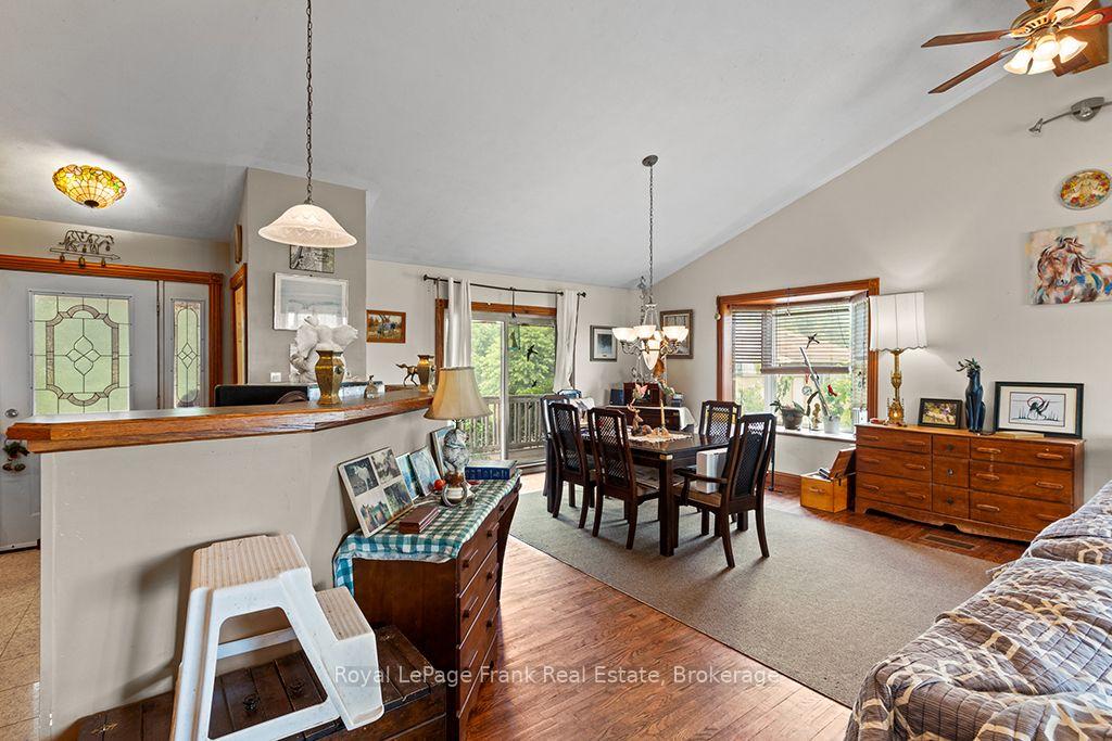 Photo 14 of 720472 20 Side Road, Chatsworth — HOMEH