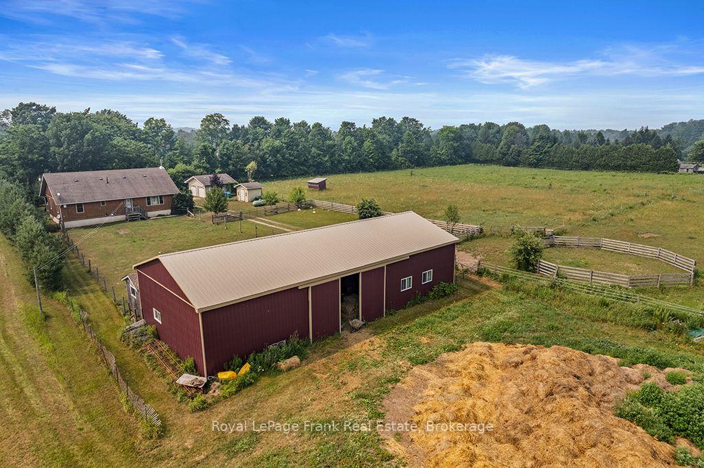 Photo 32 of 720472 20 Side Road, Chatsworth — HOMEH