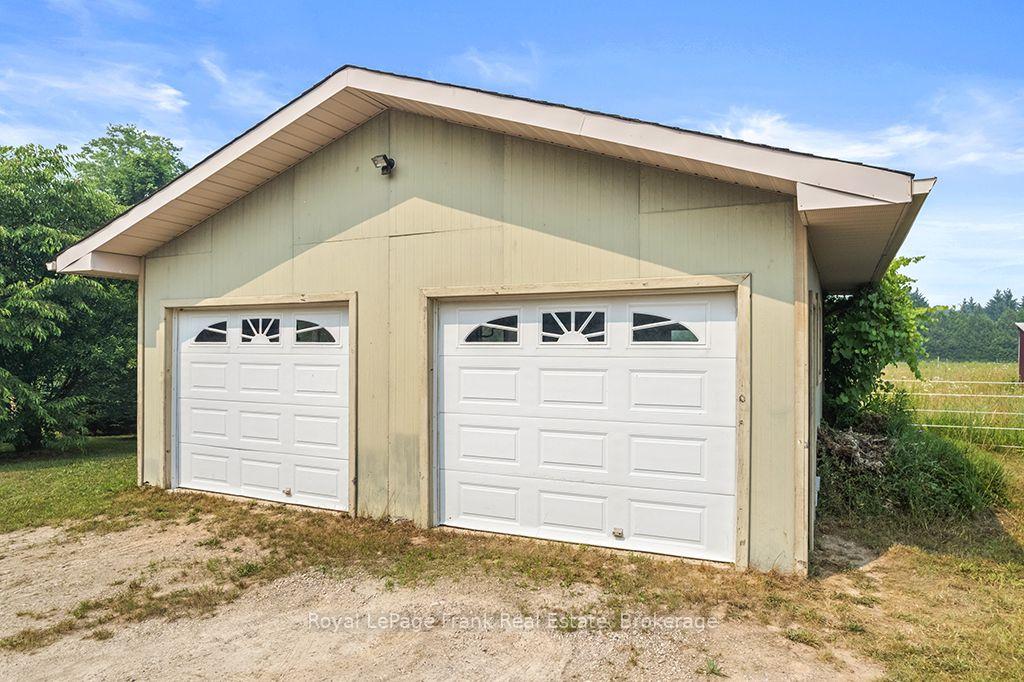 Photo 43 of 720472 20 Side Road, Chatsworth — HOMEH