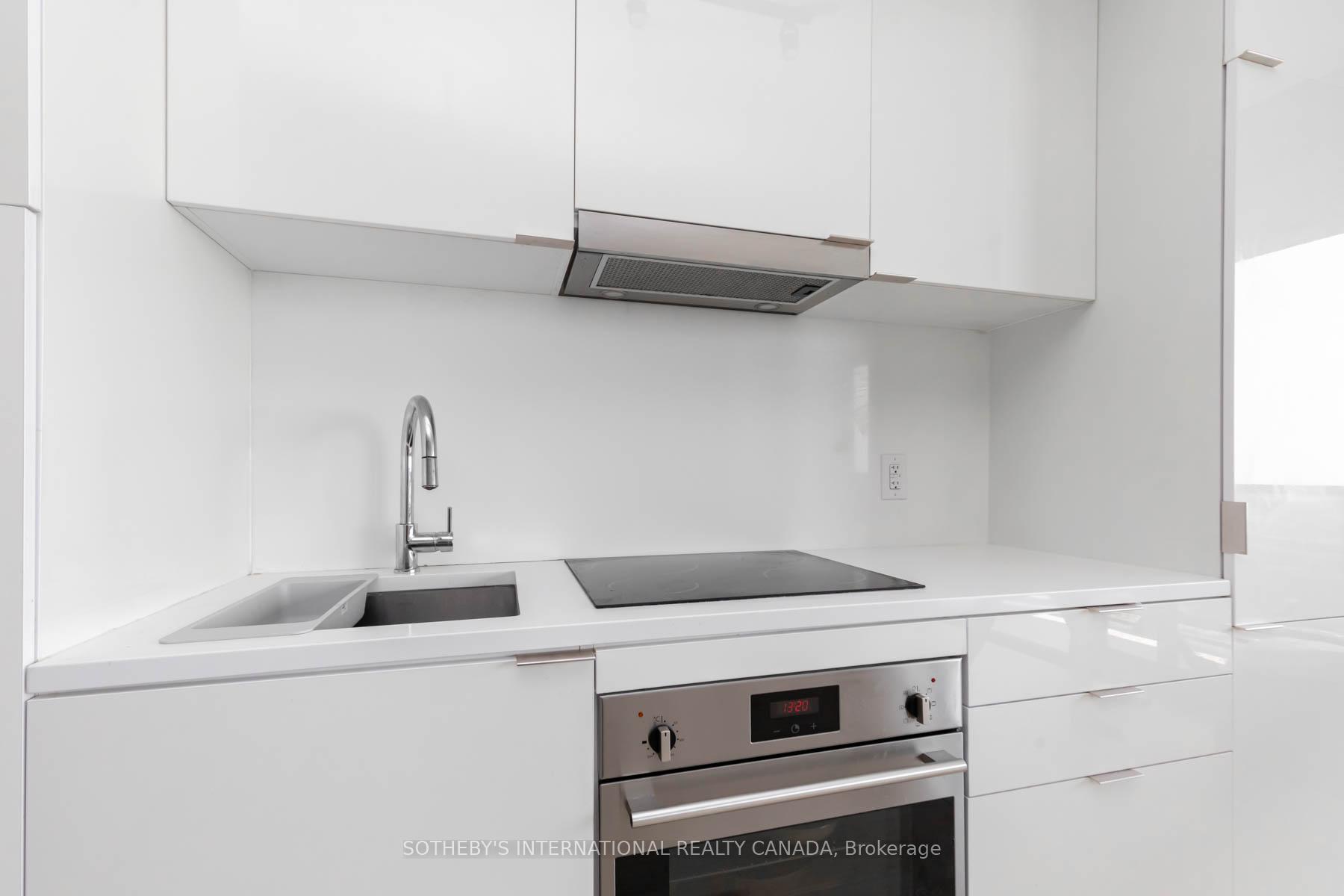 Photo 7 of Unit 2308, 170 Bayview Avenue, Toronto, Moss Park — HOMEH
