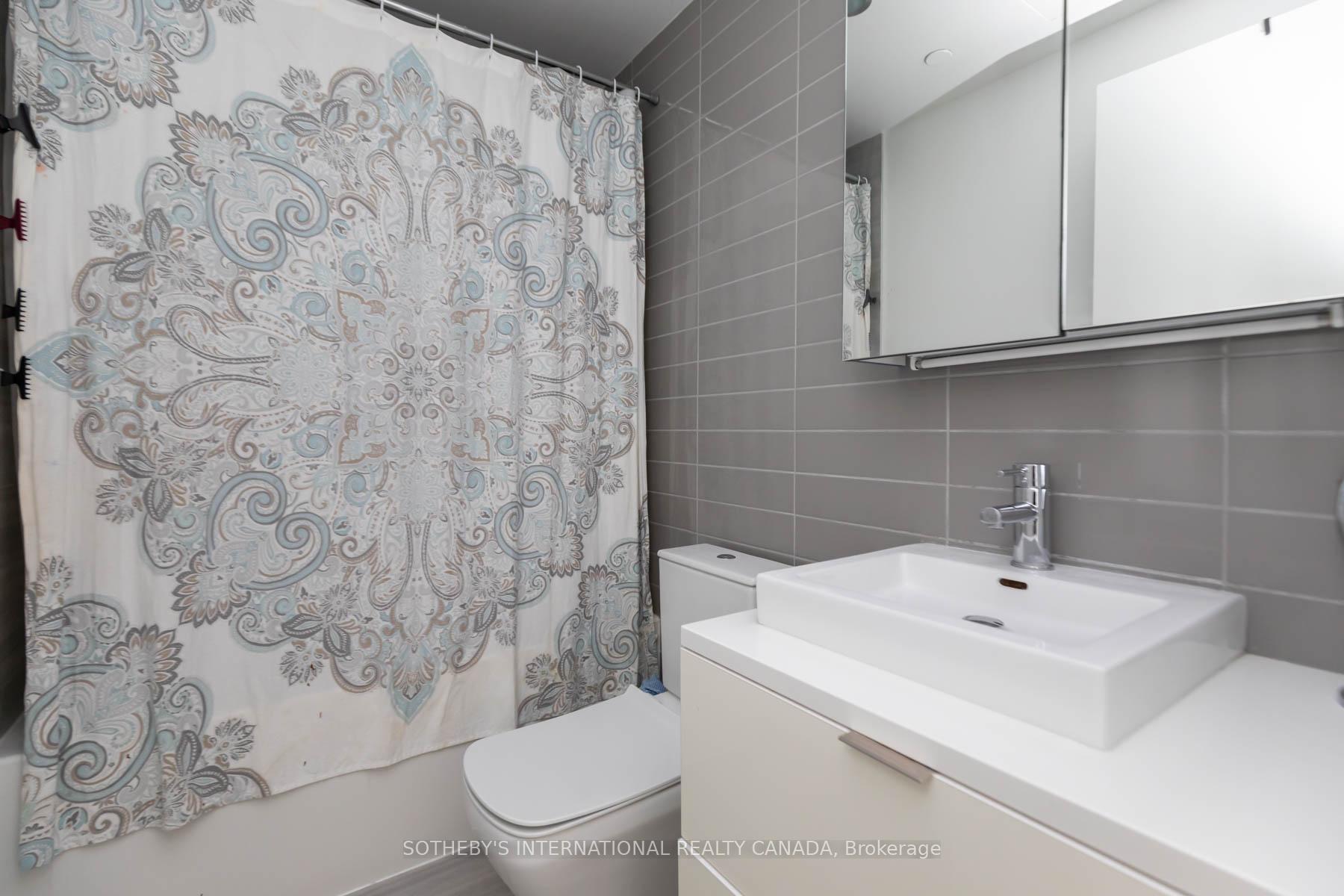 Photo 11 of Unit 2308, 170 Bayview Avenue, Toronto, Moss Park — HOMEH