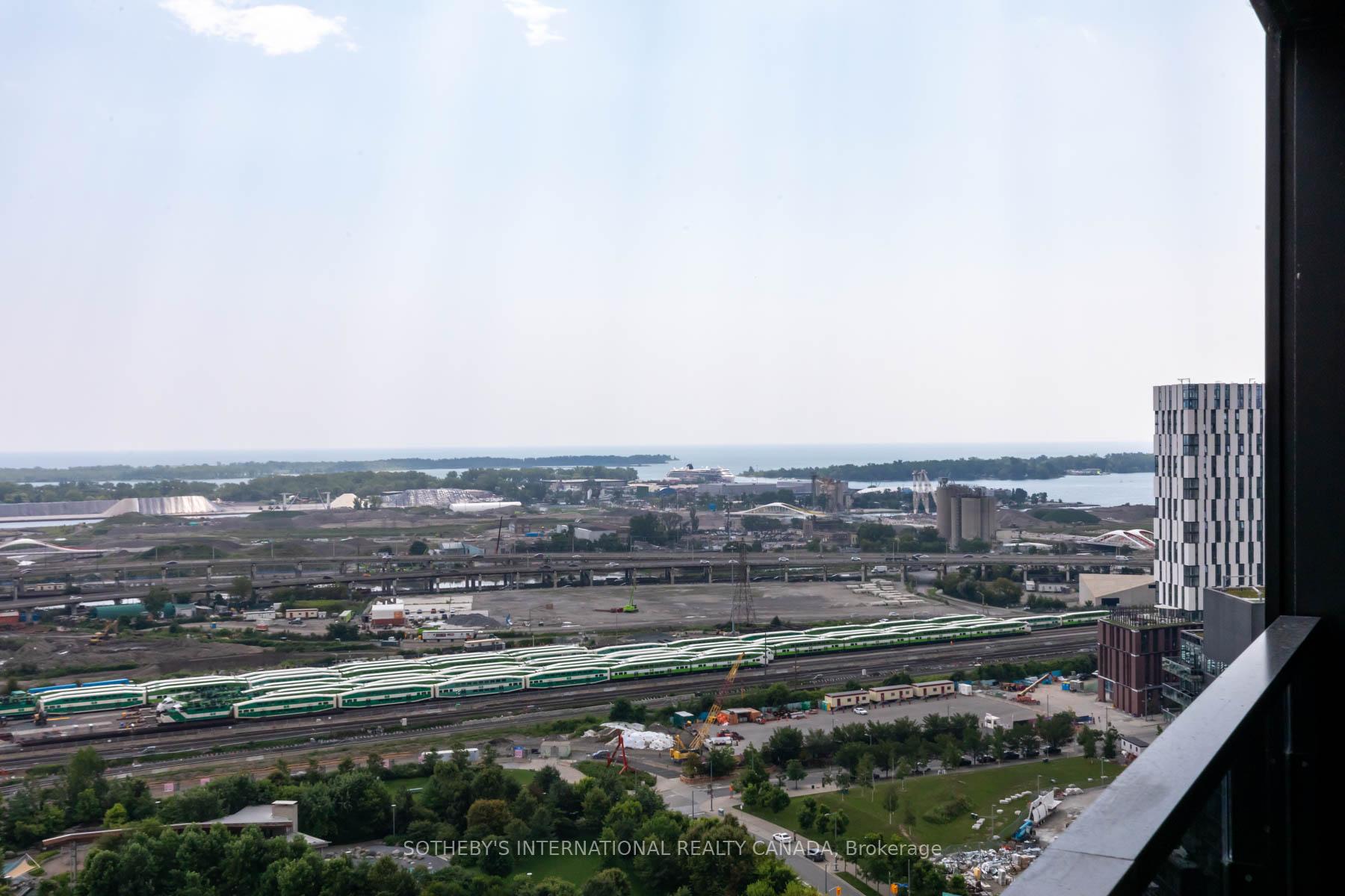 Photo 14 of Unit 2308, 170 Bayview Avenue, Toronto, Moss Park — HOMEH