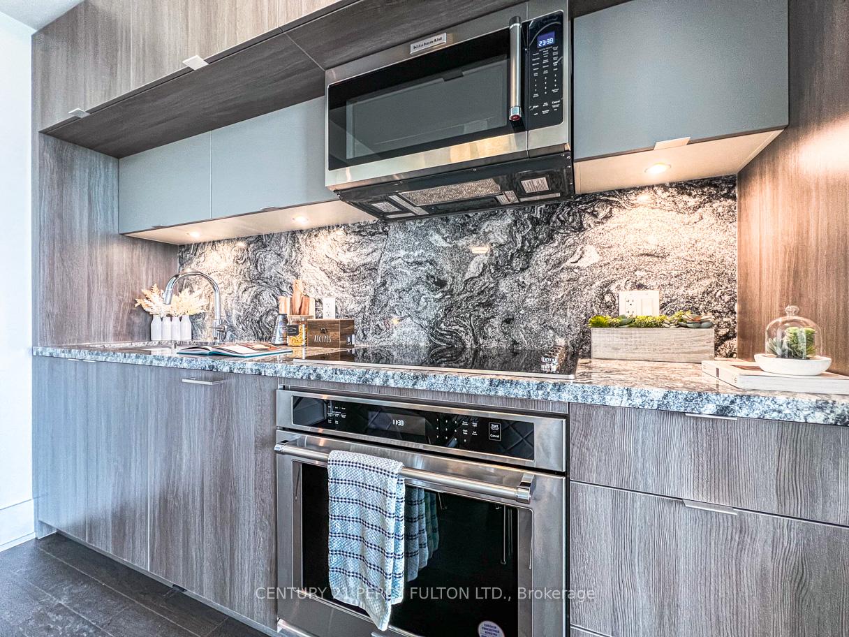 Photo 5 of Unit 3415, 585 Bloor Street E, Toronto, North St. James Town — HOMEH