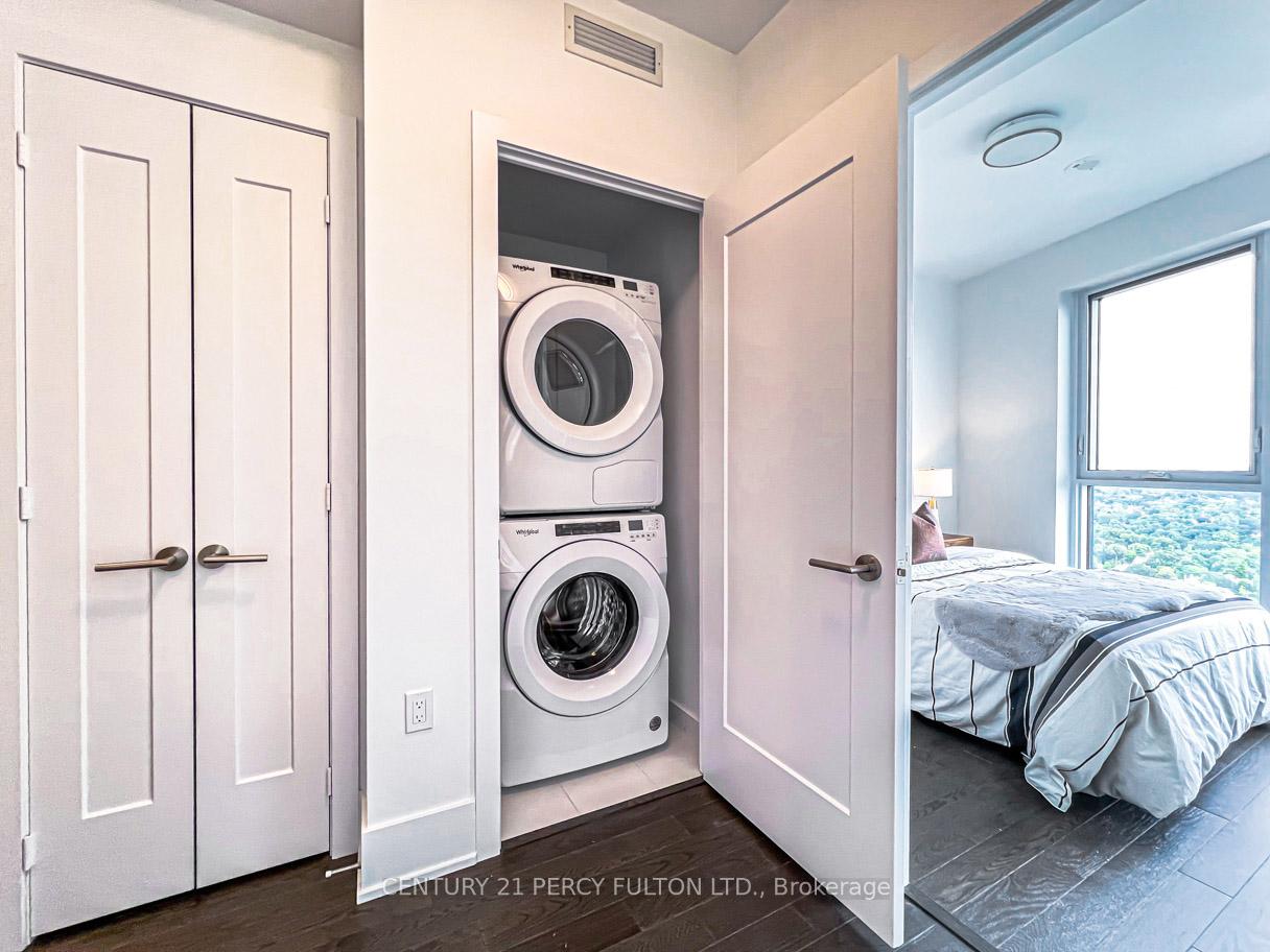 Photo 15 of Unit 3415, 585 Bloor Street E, Toronto, North St. James Town — HOMEH
