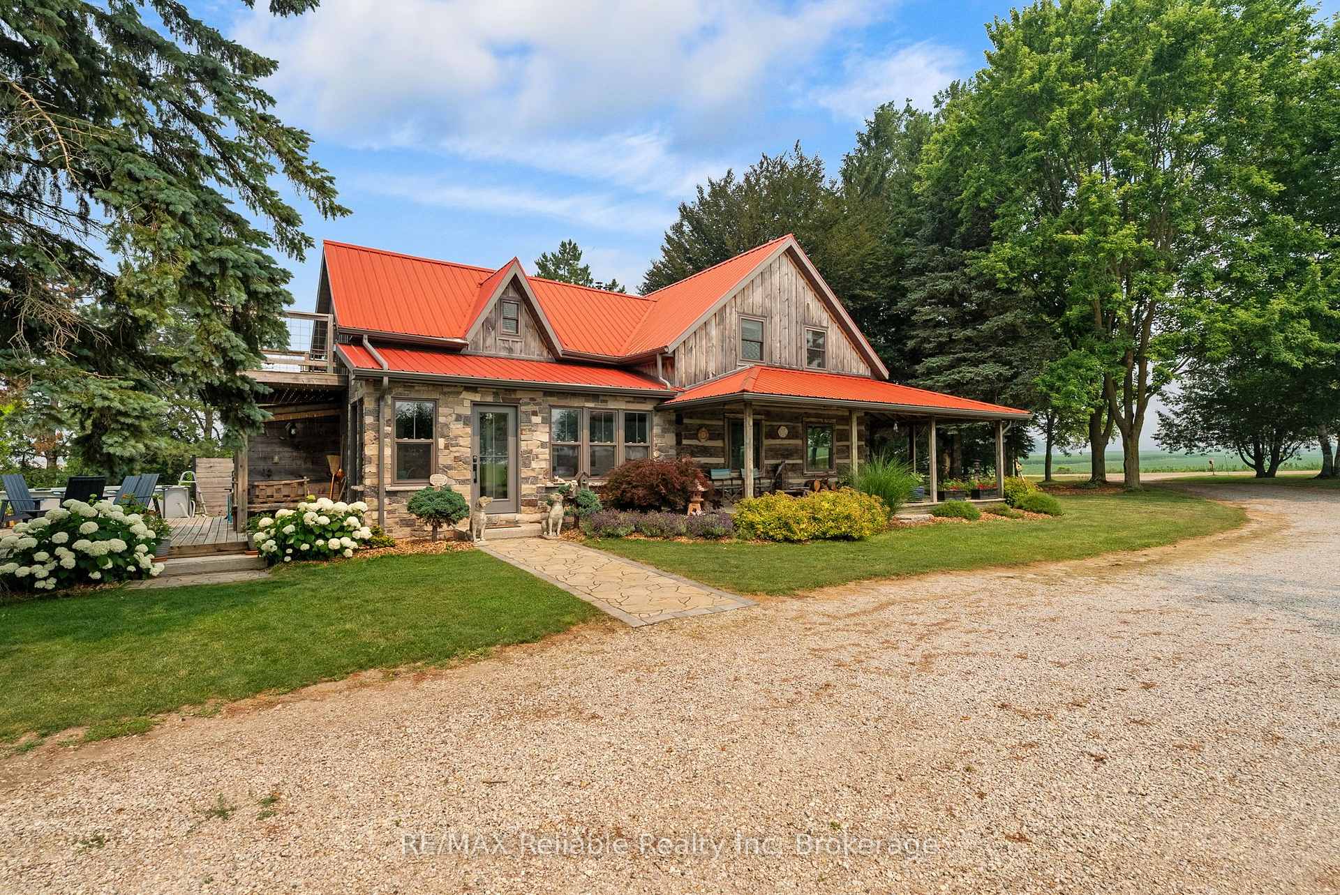 Photo of 42899 Tile Road