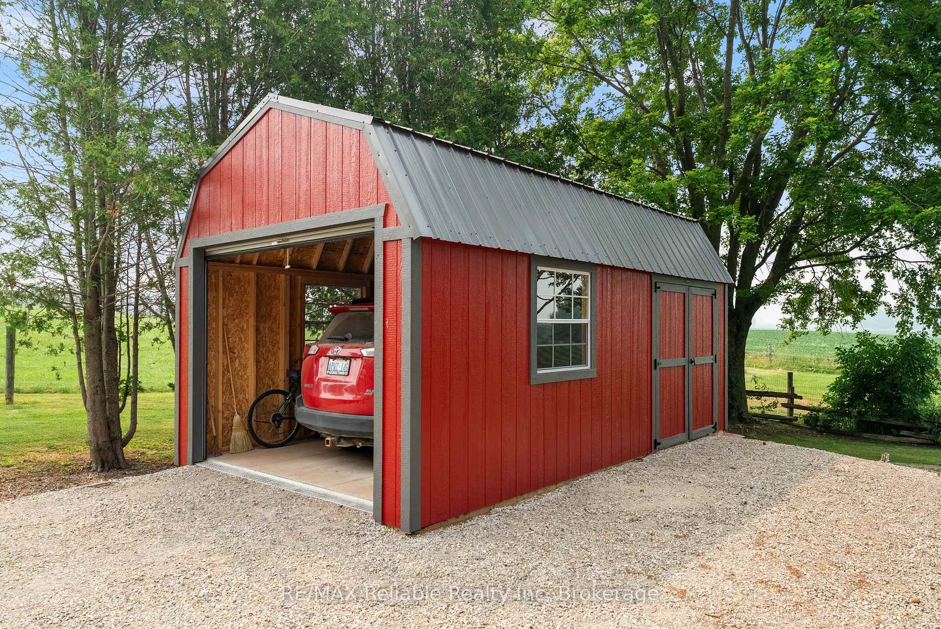 Photo 46 of 42899 Tile Road, Huron East, Tuckersmith — HOMEH