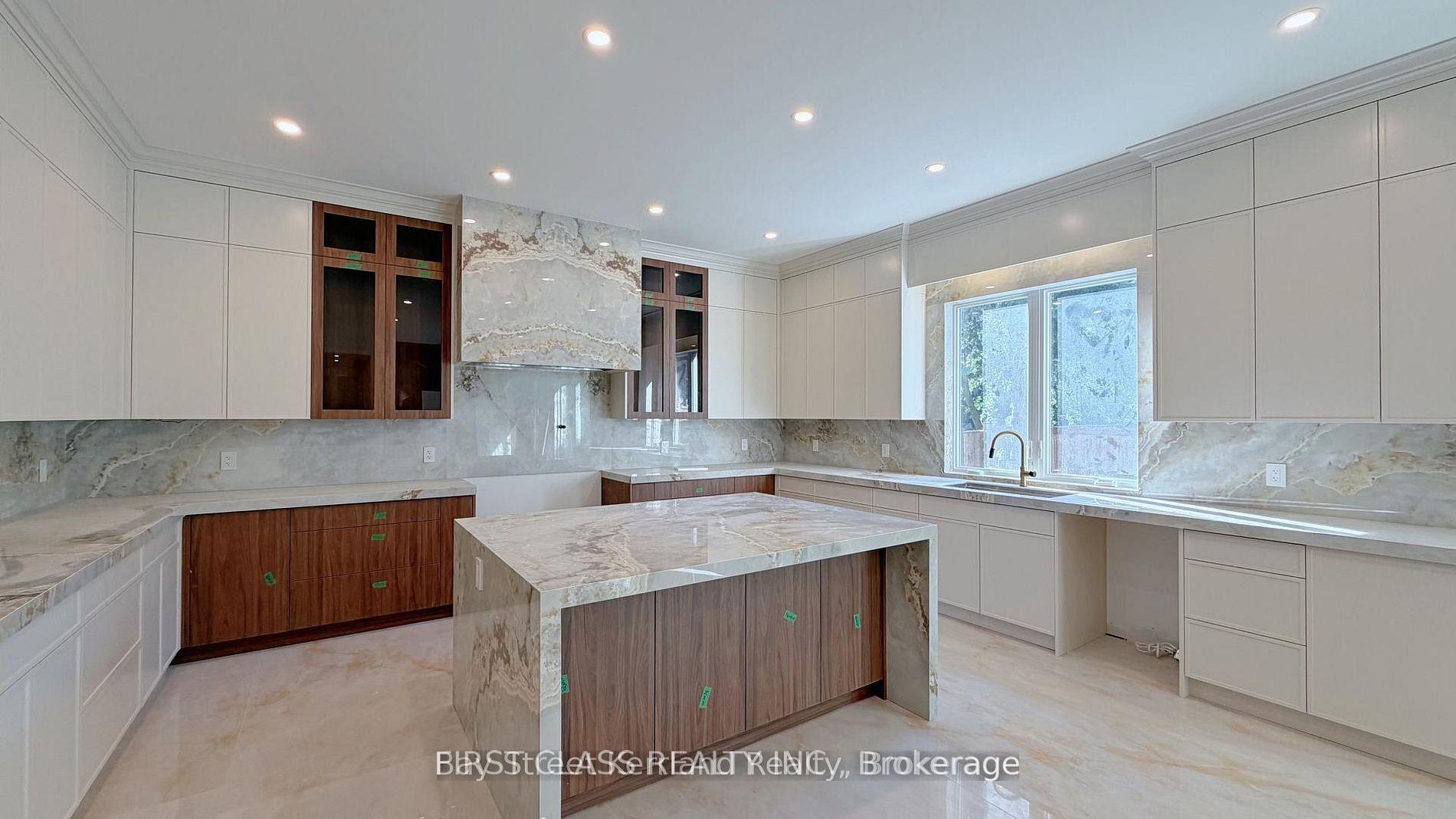 Photo 4 of 80 Highglen Avenue, Markham, Milliken Mills East — HOMEH