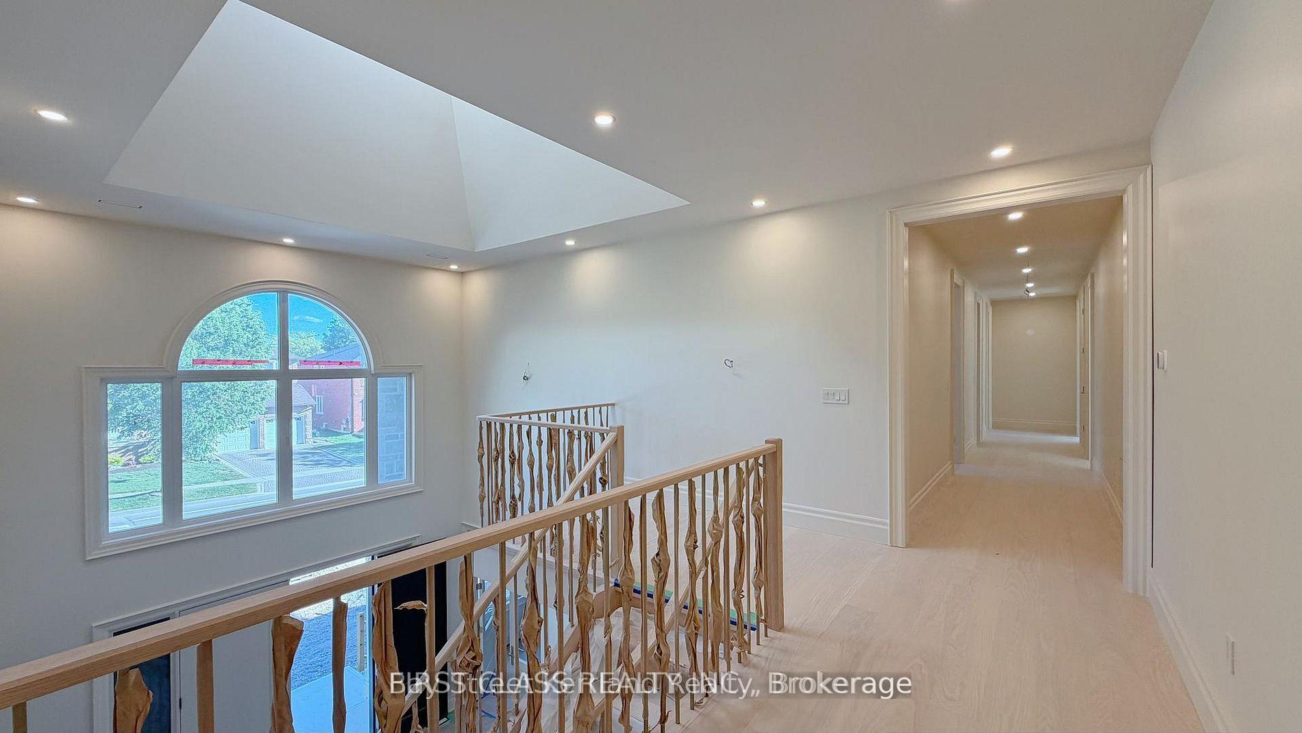 Photo 18 of 80 Highglen Avenue, Markham, Milliken Mills East — HOMEH