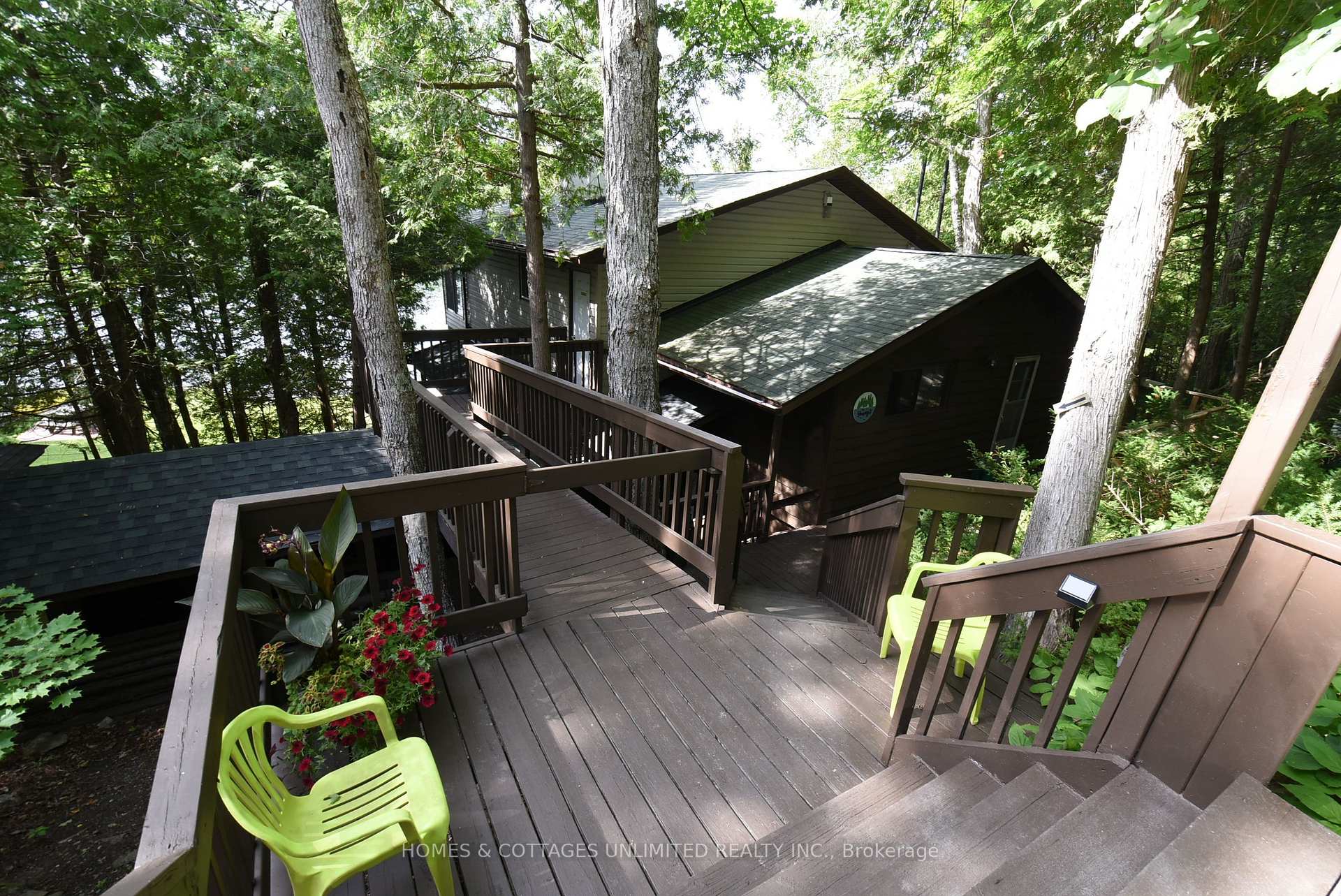 Photo 5 of 1070 Young Lane, Frontenac, Frontenac North — HOMEH