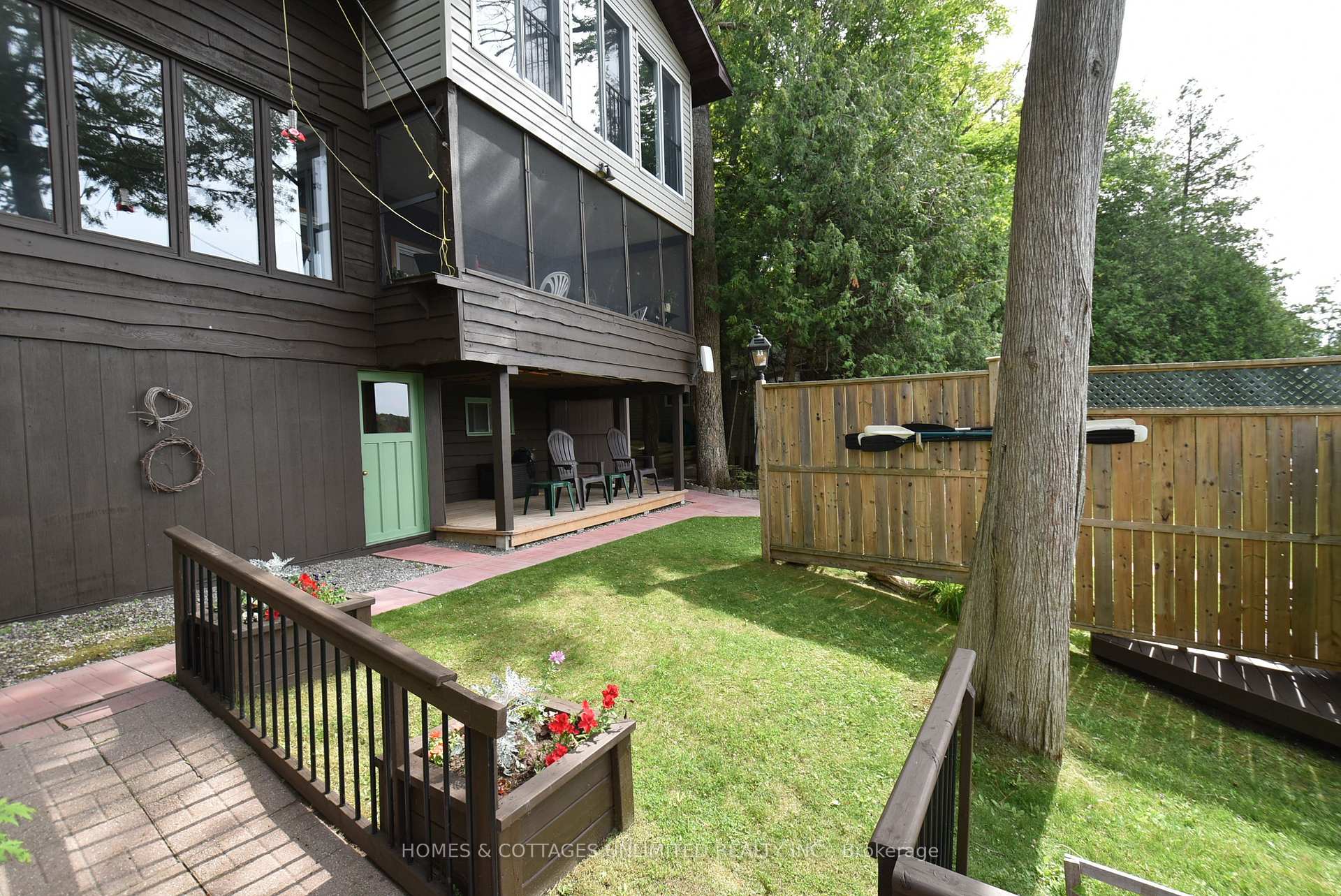Photo 17 of 1070 Young Lane, Frontenac, Frontenac North — HOMEH
